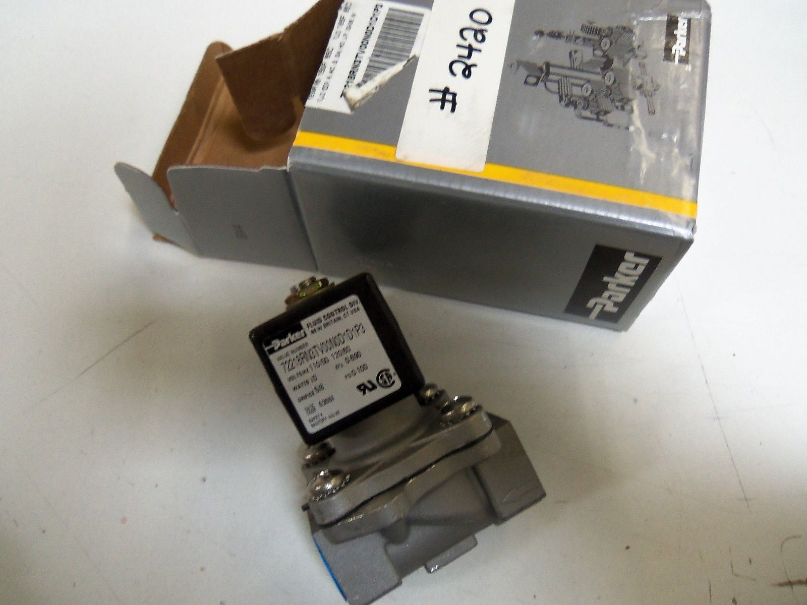 PARKER 72218RN3TV00N0D1D1P3 *NEW IN BOX*