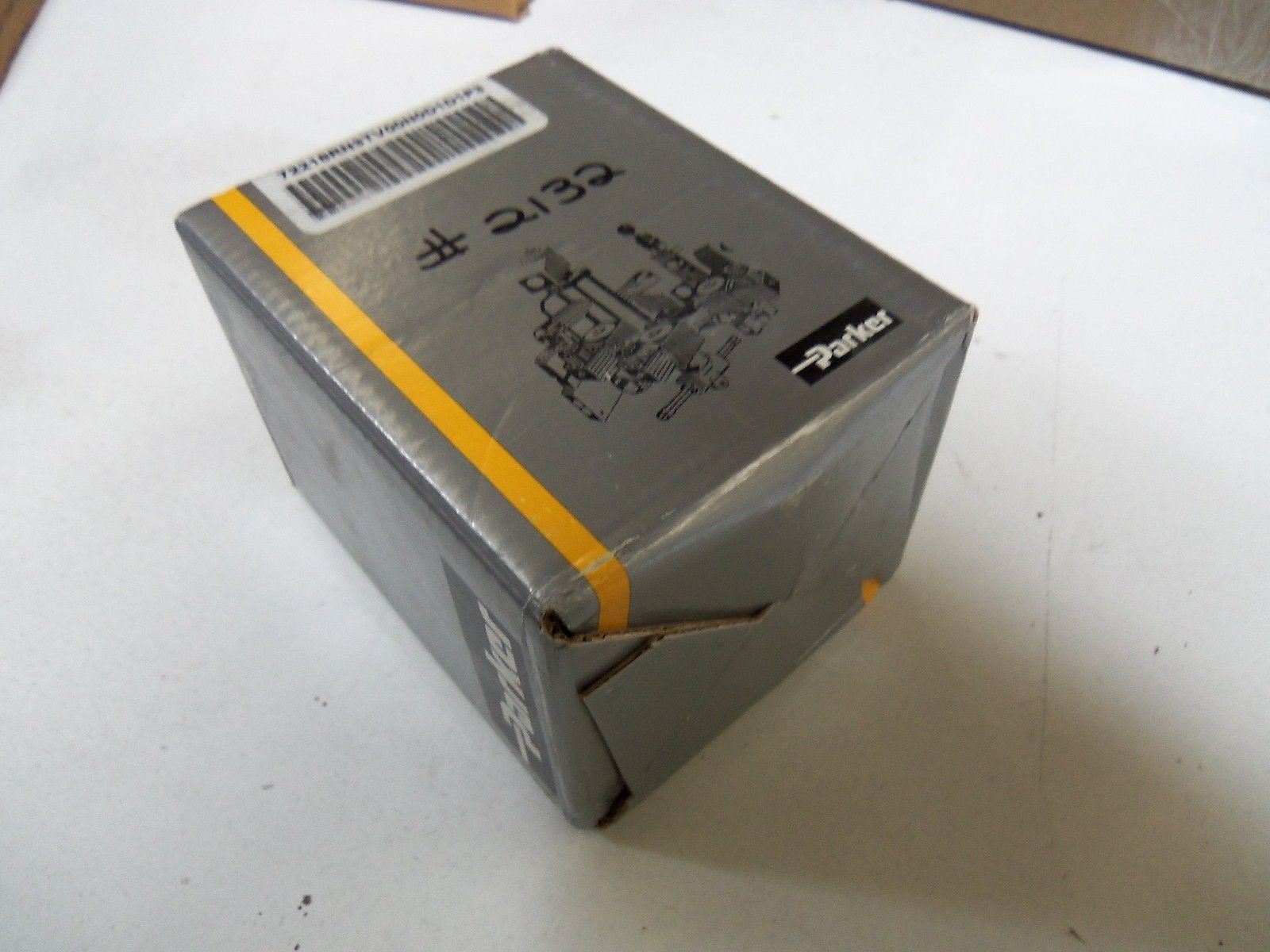 PARKER 72218RN3TV00N0D1D1P3 *FACTORY SEALED*