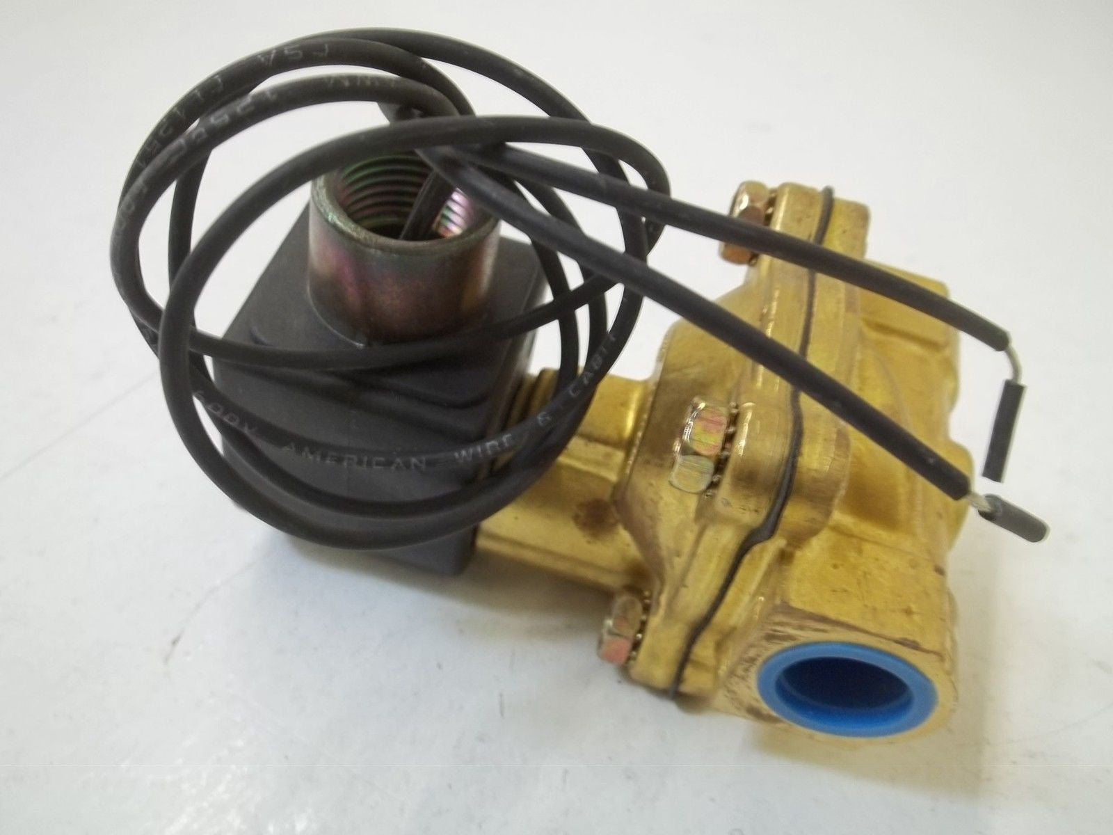 PARKER 73218BN4UN00N0C11C2 VALVE *USED*