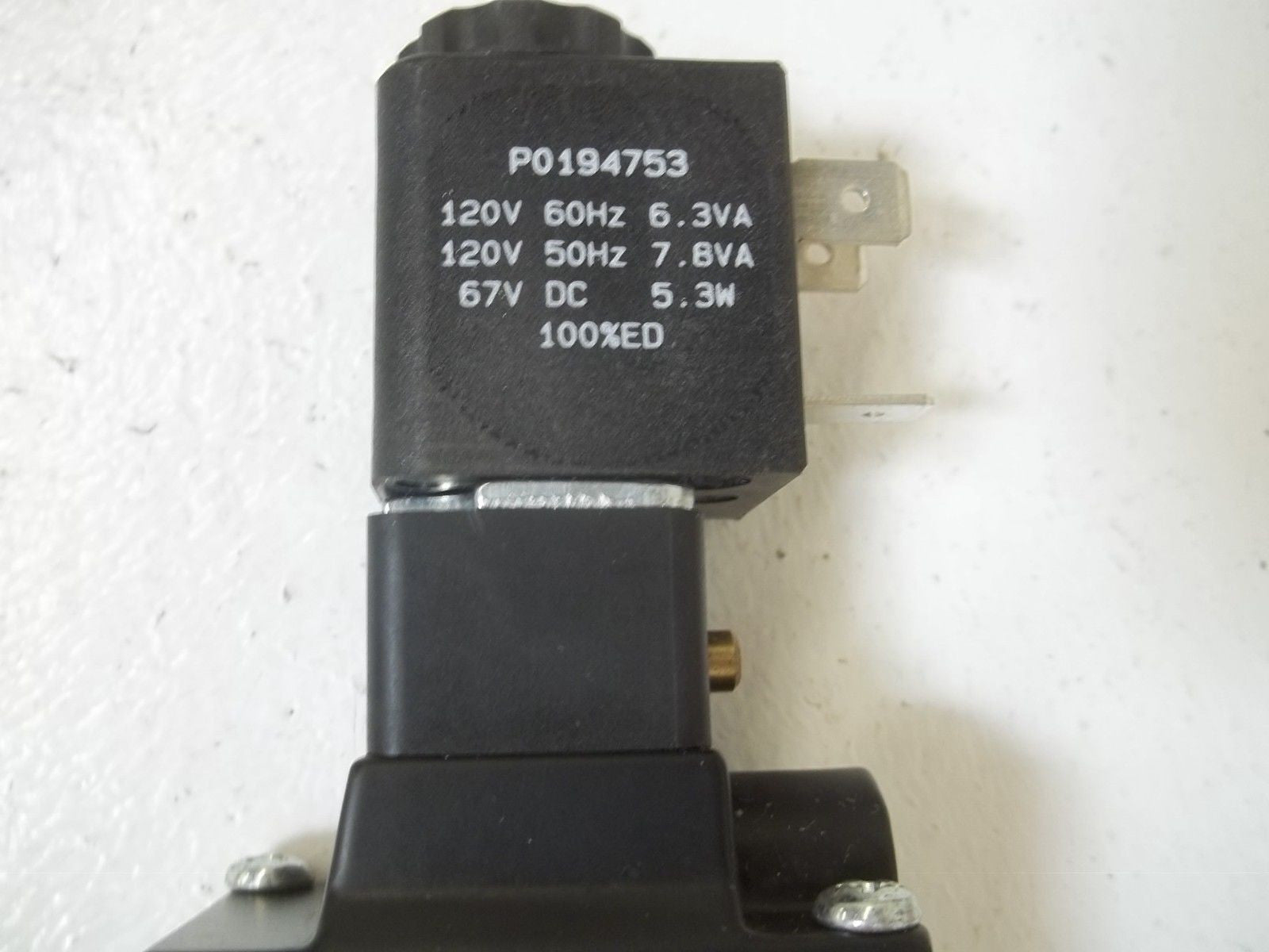 PARKER B511ABB53C SOLENOID VALVE *USED*