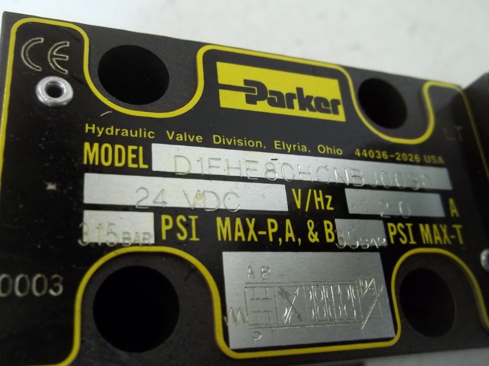 PARKER D1FHE80HCNBJ0030 PROPORTIONAL VALVE *NEW*