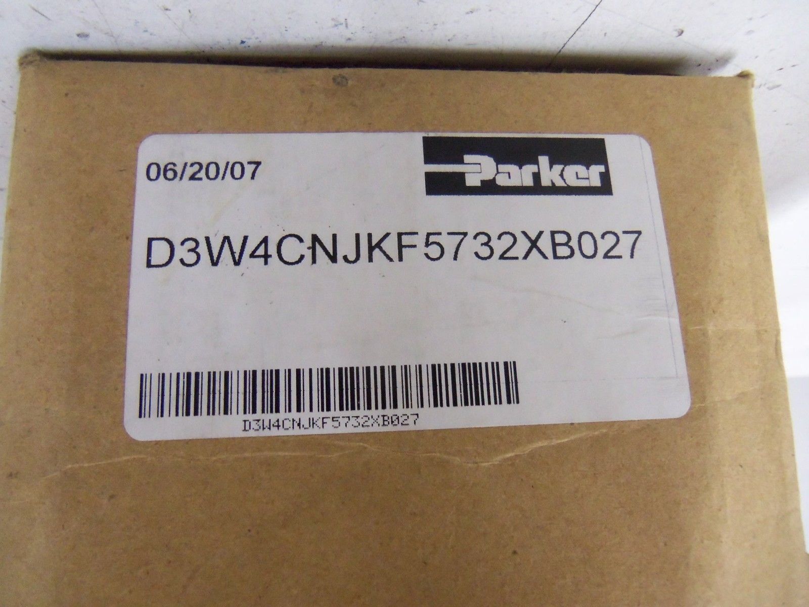 PARKER D3W4CNJKF5732XB027 *NEW IN BOX*