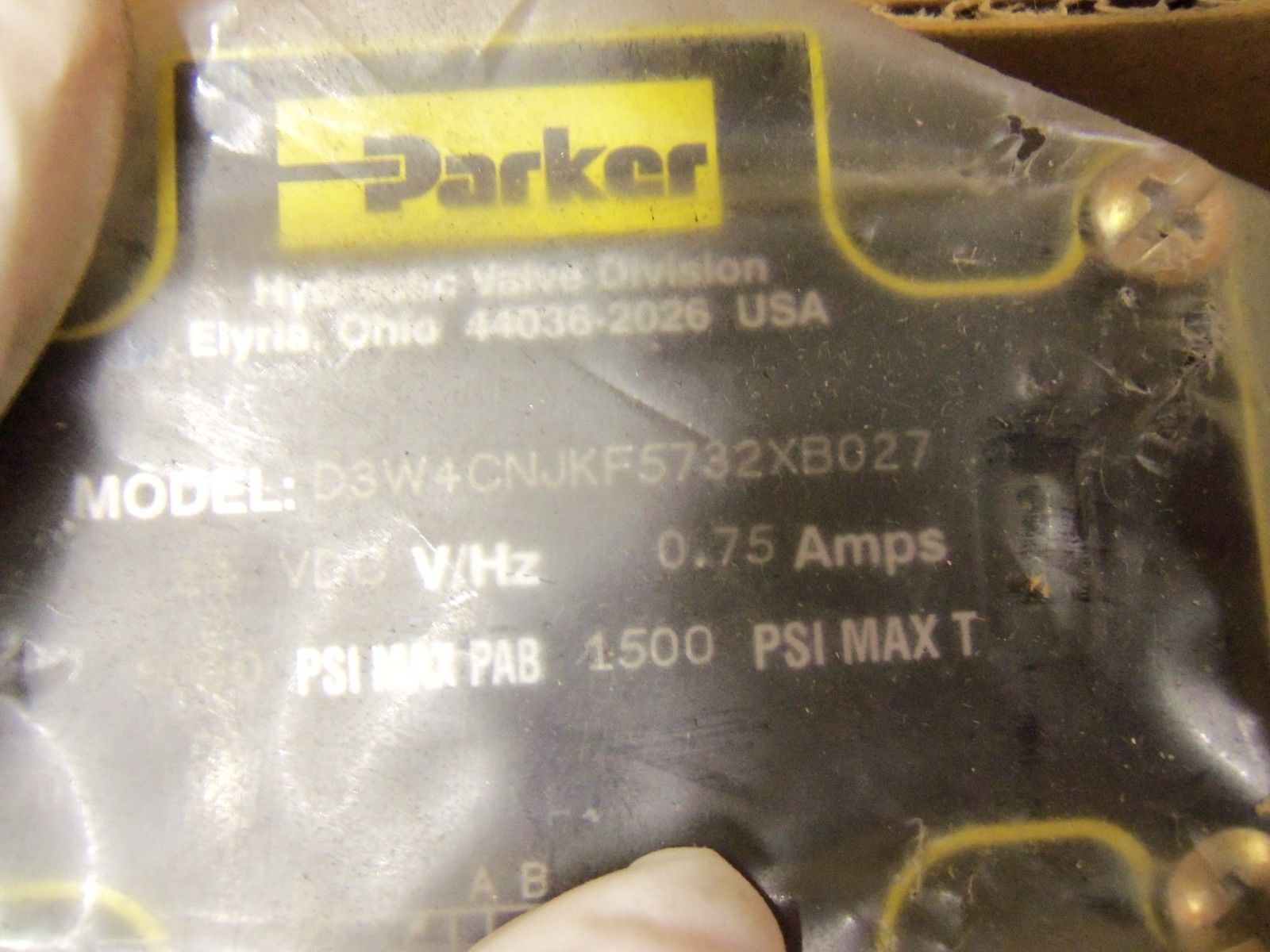PARKER D3W4CNJKF5732XB027 *NEW IN BOX*