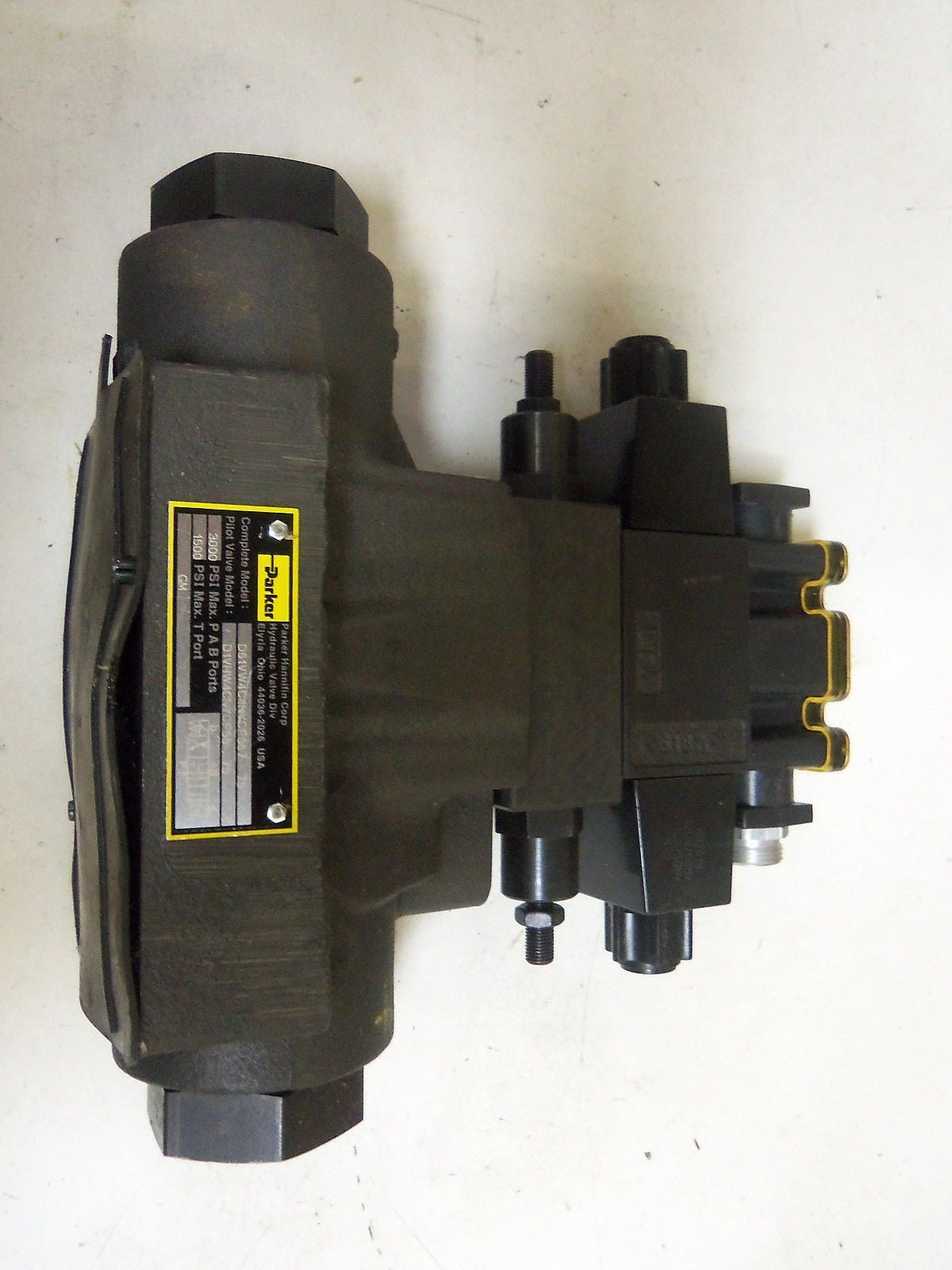 PARKER D61VW4C4NYCF567 75 *NEW NO BOX*