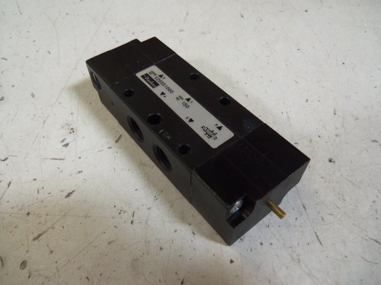 PARKER E20551000 *NEW IN BOX*