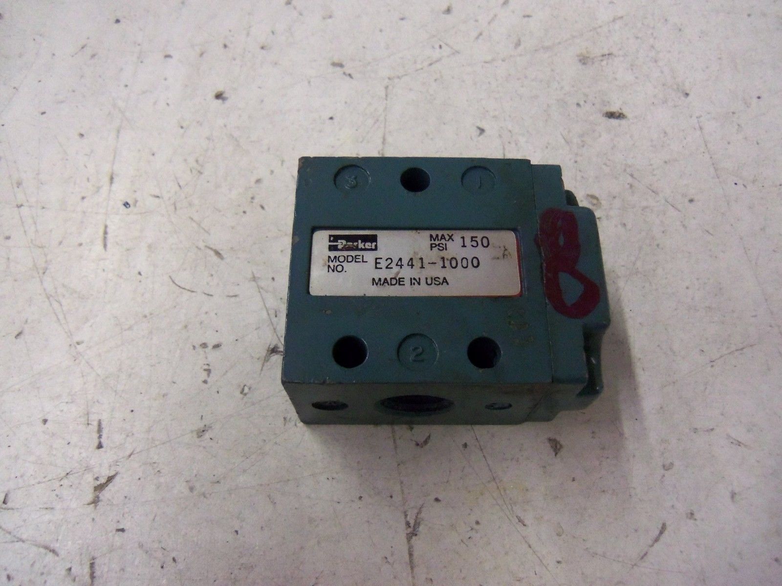 PARKER E2441-1000 *USED*