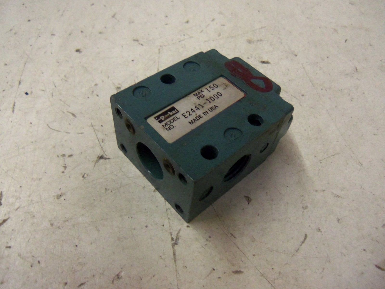 PARKER E2441-1000 *USED*