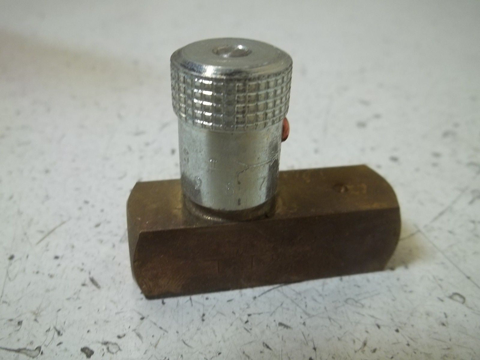 PARKER F200B/1A853 FLOW VALVE *NEW IN BOX*