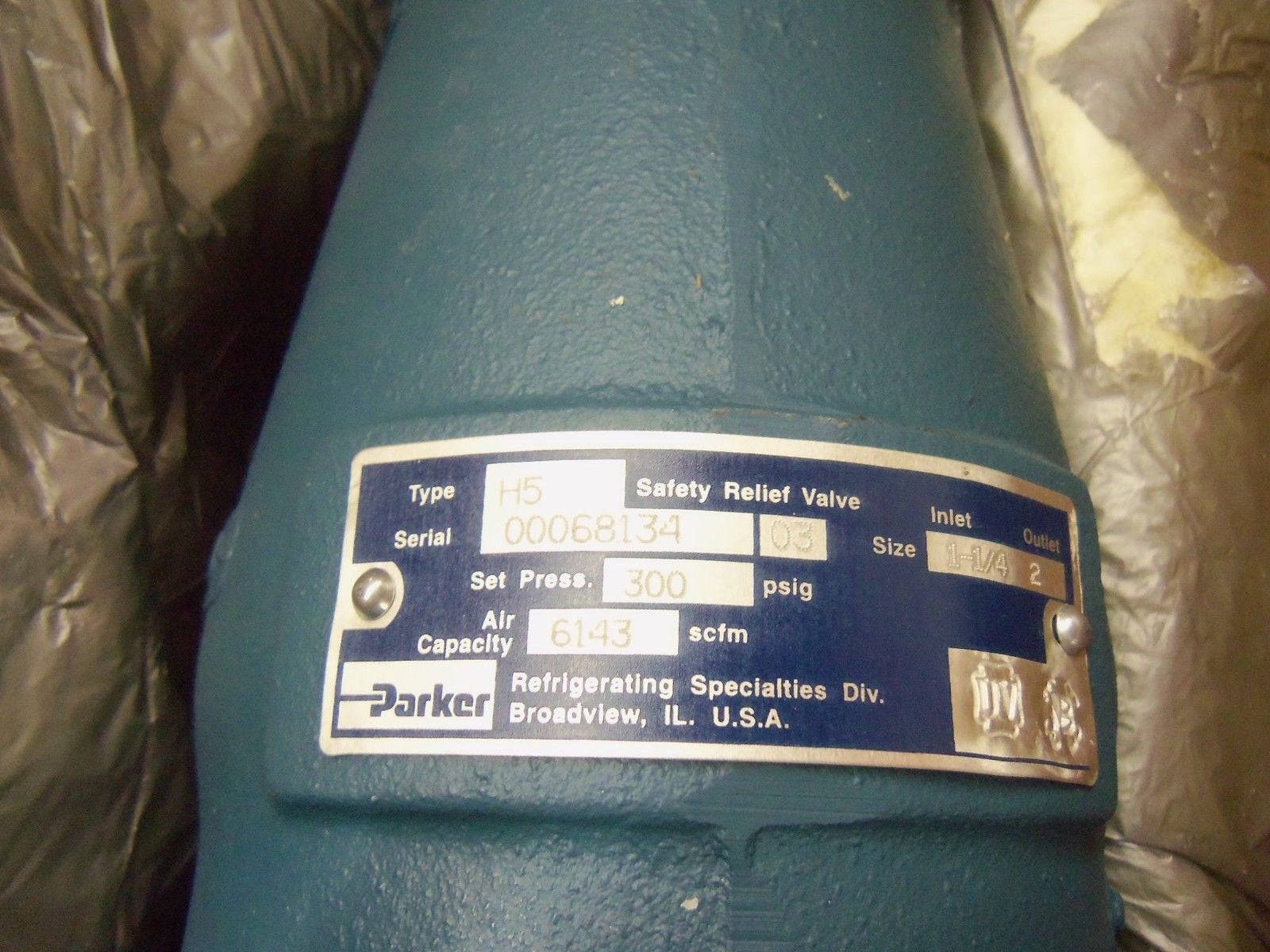 PARKER/FRICK H5/952A0022H09 SAFETY RELIEF VALVE *NEW IN BOX*