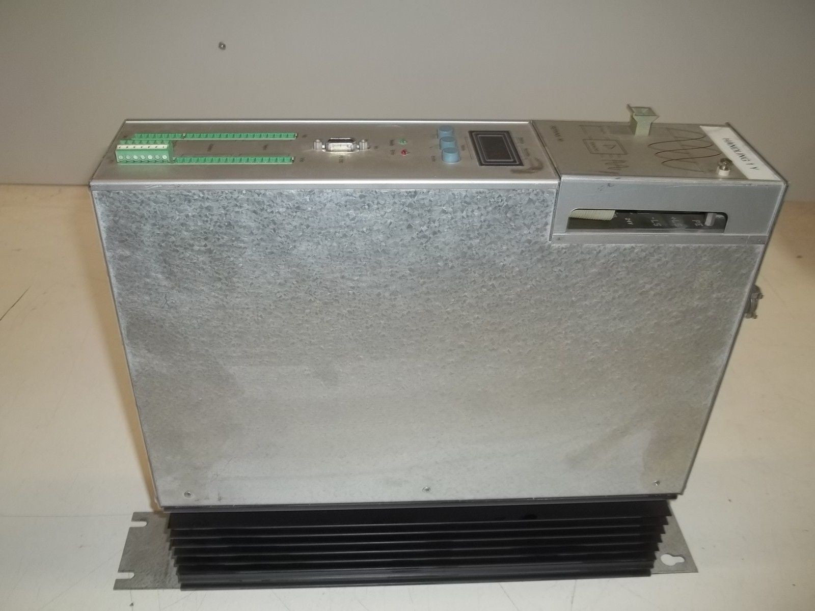 PARKER HAUSER SERVAX-M 067128 0001 951-200101 POWER SUPPLY MODULE *USED*