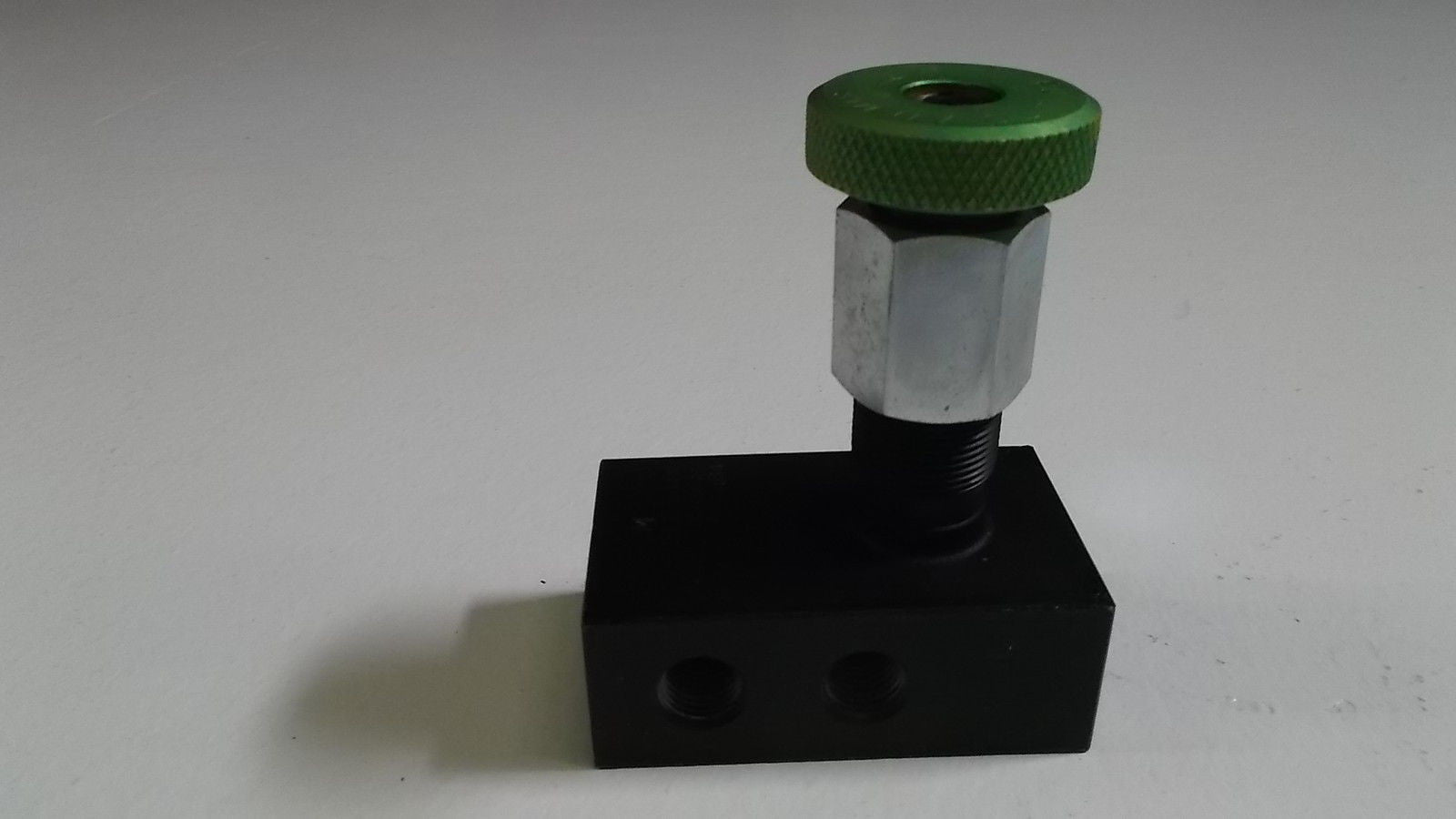 PARKER HYDRAULIC VALVE  PR400S *USED*