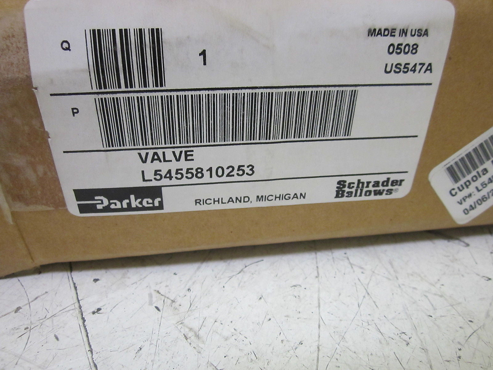 PARKER L5455810253 VALVE 120V*NEW IN BOX*