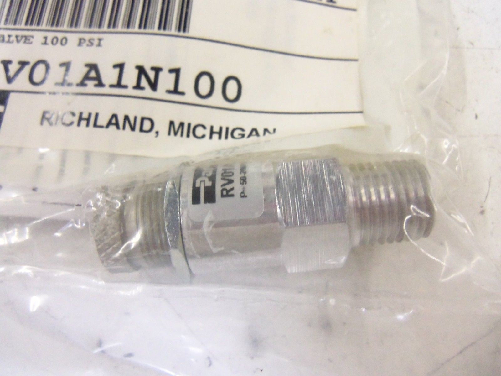 PARKER RV01A1N100 *NEW IN FACTORY BAG*