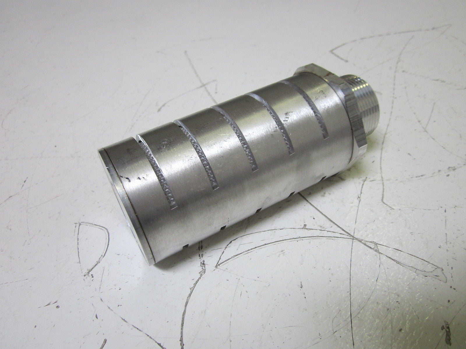 PARKER SCHRADER BELLOWS ES125MB PNEUMATIC AIR MUFFLER *USED*