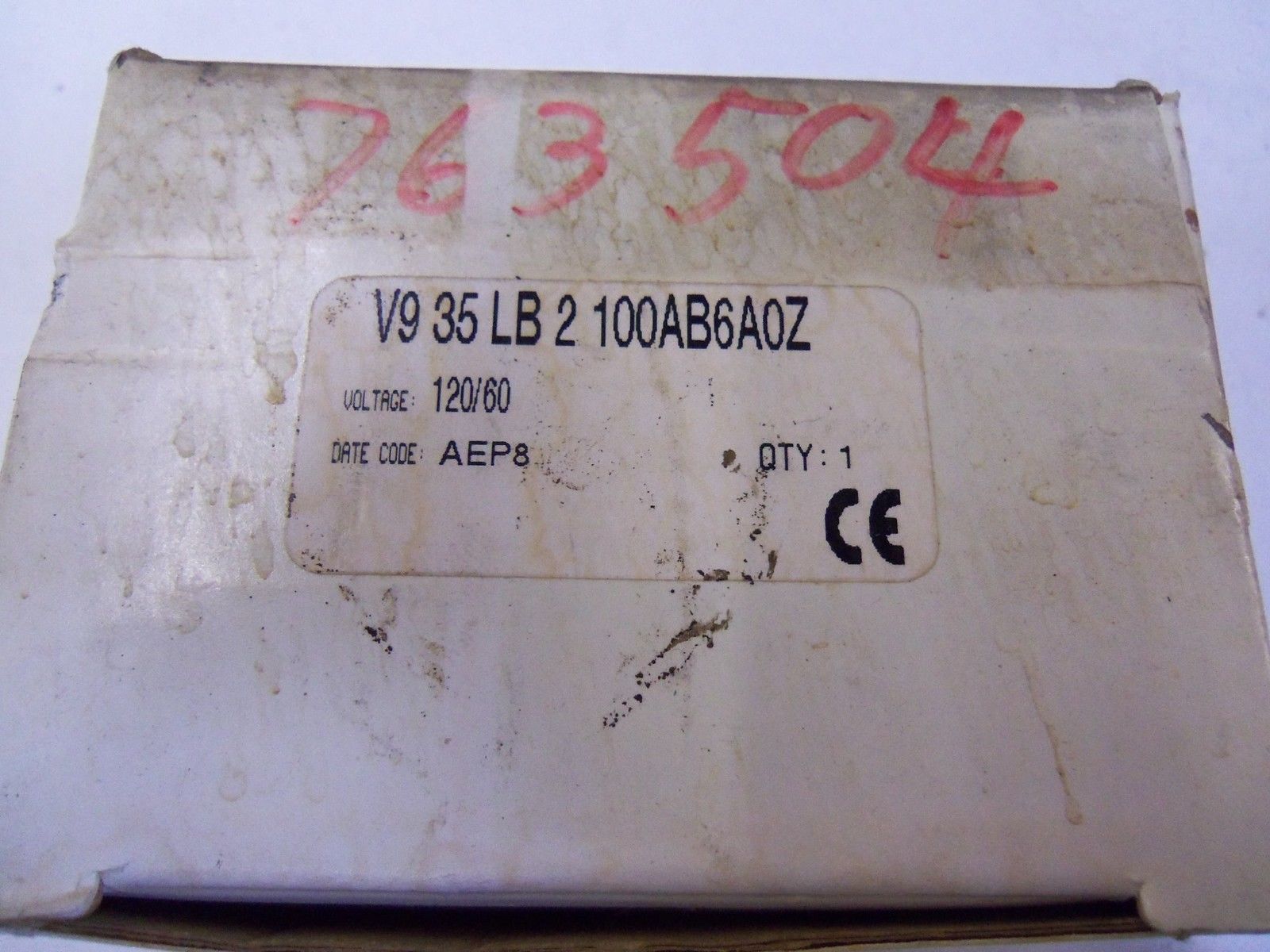 PARKER SKINNER VALVE SOLENOID VALVES V935LB2100AB6A0Z *NEW IN BOX*