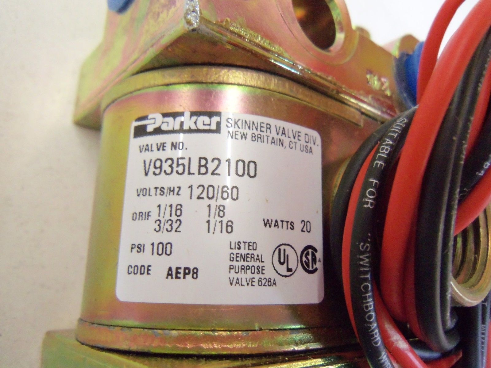 PARKER SKINNER VALVE SOLENOID VALVES V935LB2100AB6A0Z *NEW IN BOX*