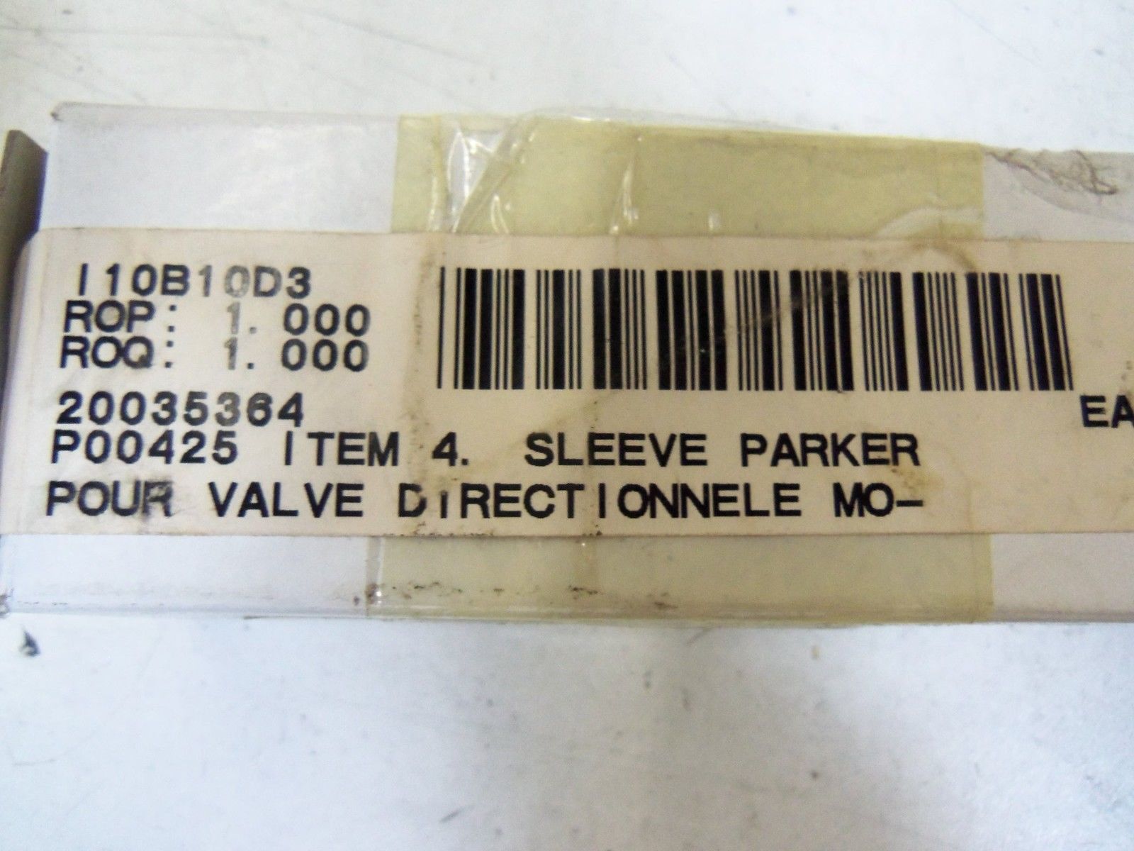 PARKER SLEEVE P00425 *NEW IN BOX*