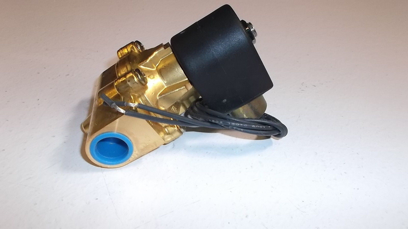 PARKER SOLENOID VALVE 73212BN4TN00N0C222P3 *NEW IN BOX*