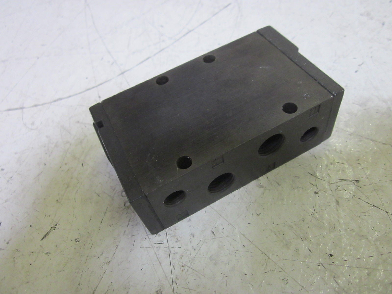 PARKER VGD25-ERER VALVE 145PSI *NEW NO BOX*