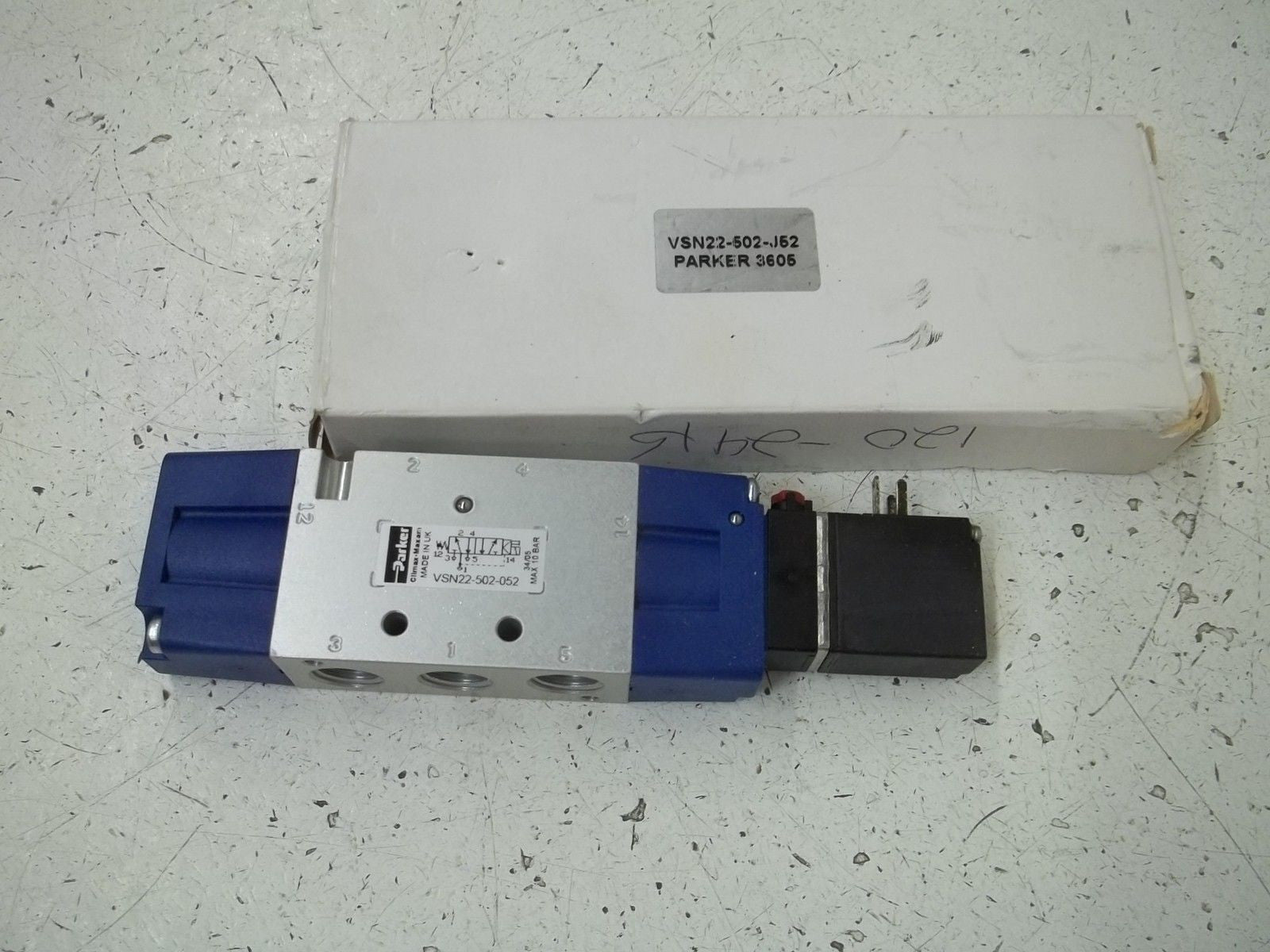 PARKER VSN22-502-J52 SOLENOID VALVE *NEW IN BOX*