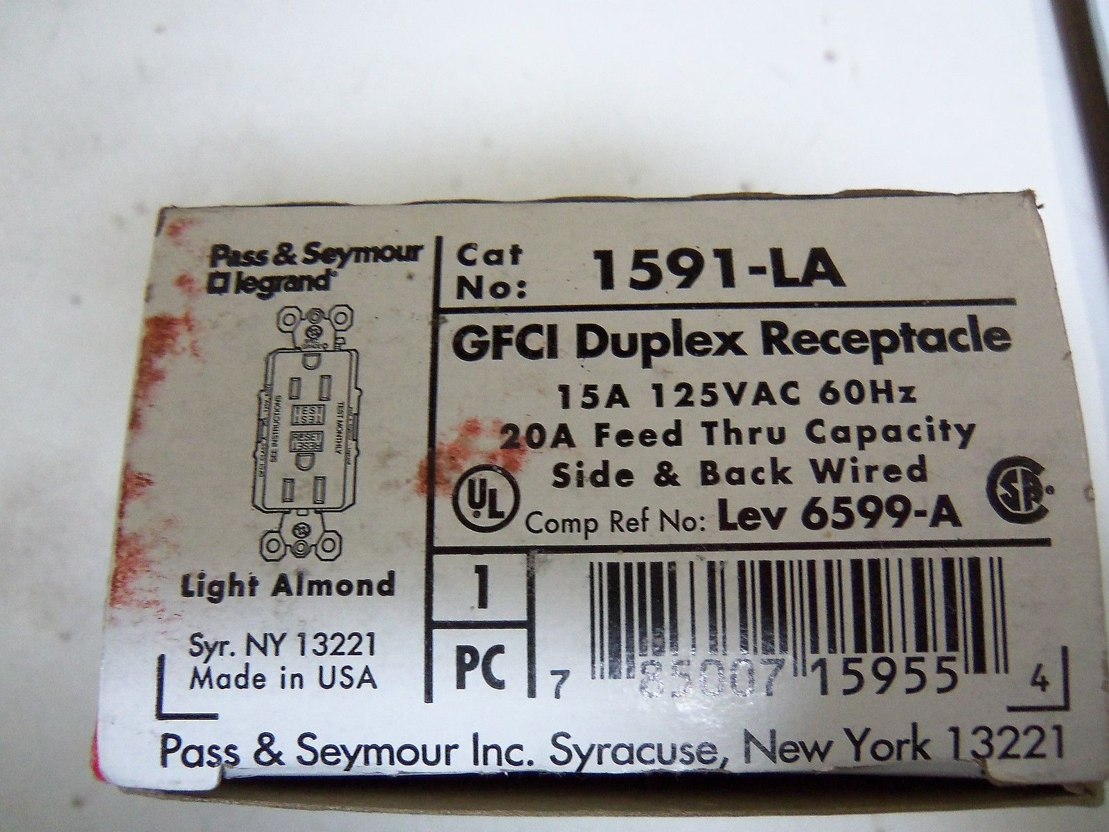 PASS & SEYMOUR 1591-LA *NEW IN BOX*