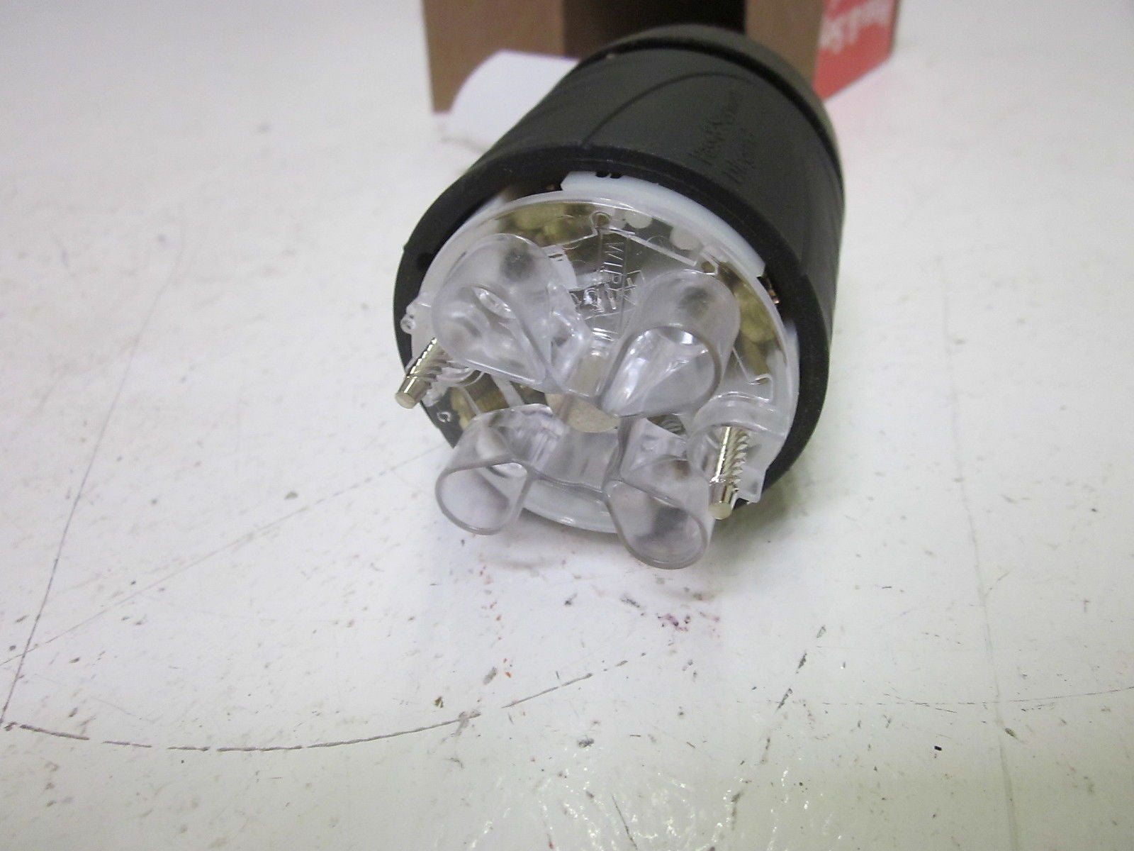 PASS & SEYMOUR 7411-SS TURNLOK PLUG 20A 120/208V  *NEW IN BOX*