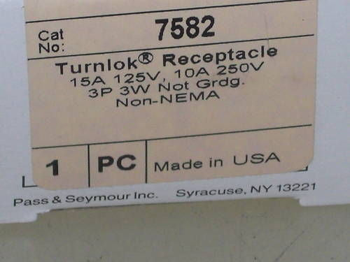 LOT OF 10 PASS & SEYMOUR 7582 TURNLOK RECEPTACLE *NEW IN BOX*