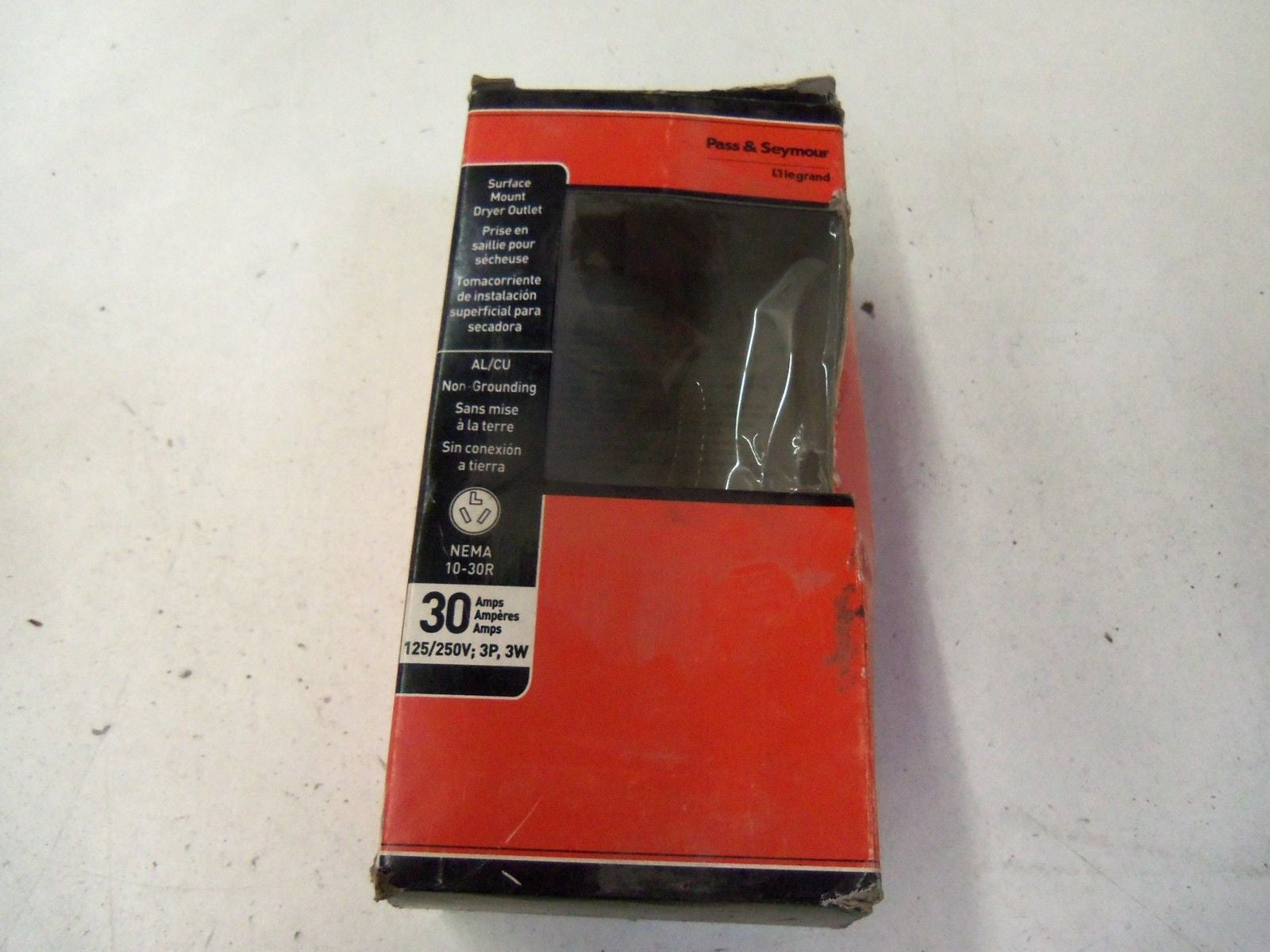 PASS & SEYMOUR LEGRAND 388CC6 *NEW IN BOX*