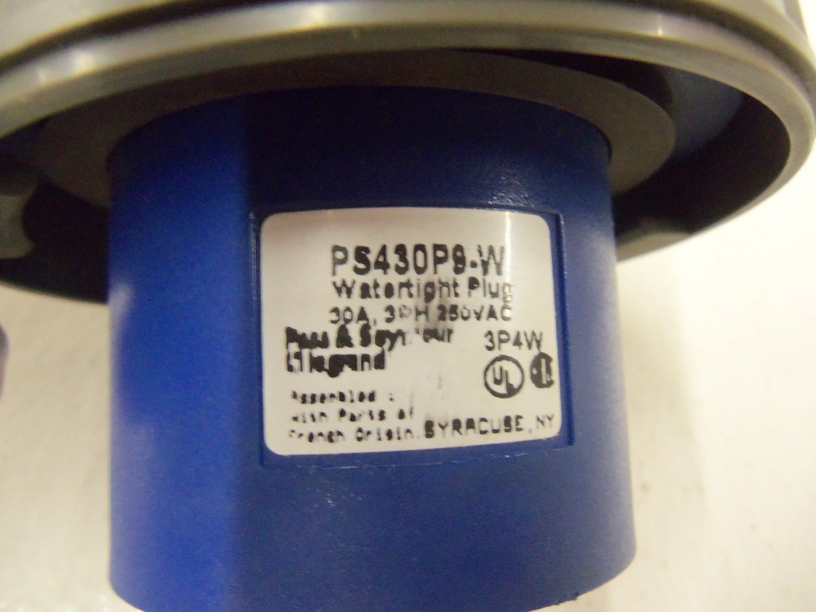 PASS & SEYMOUR LEGRAND PS430P9-W *AS IS*