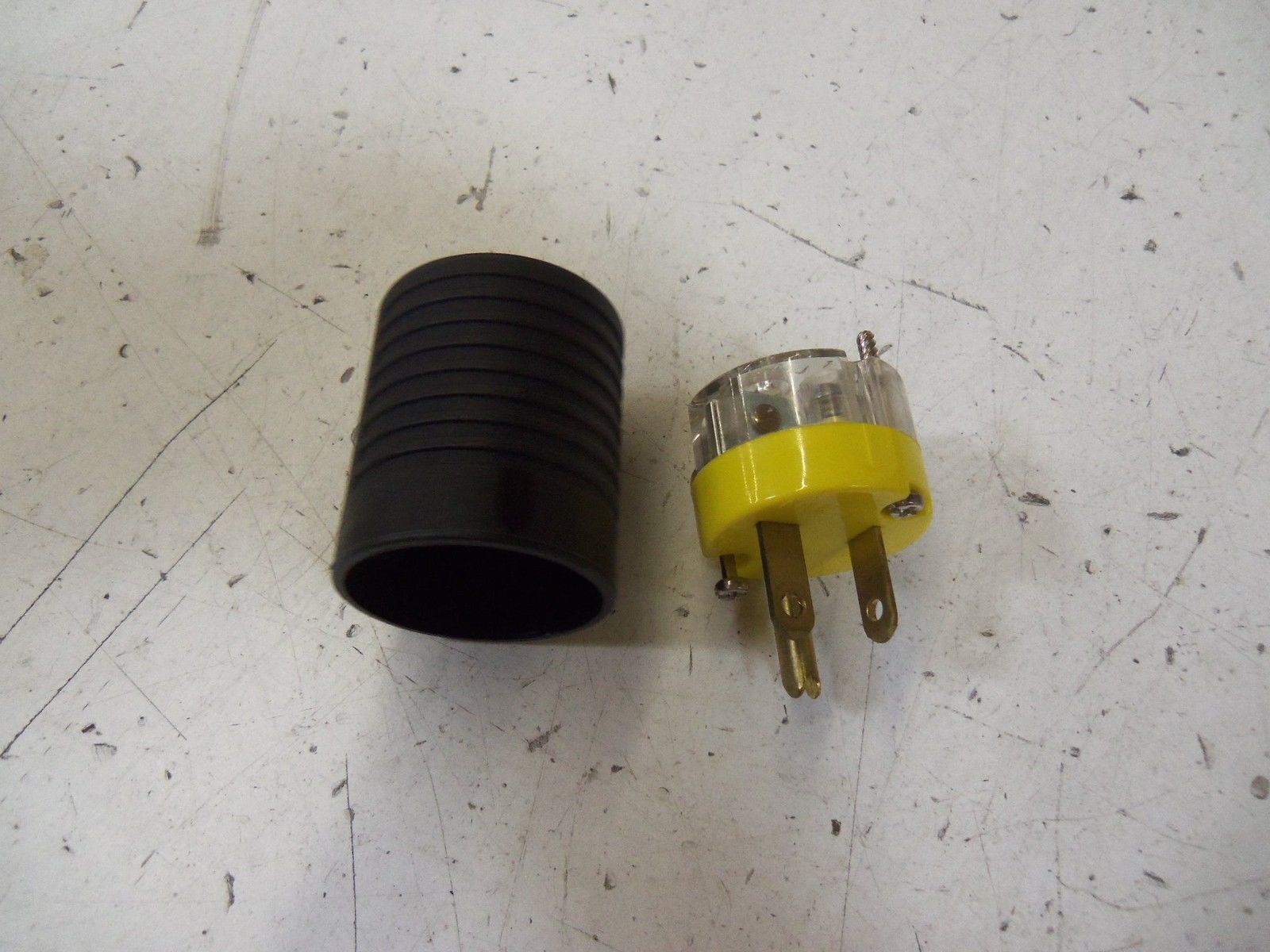 PASS & SEYMOUR LEGRAND 5466-X *NEW NO BOX*