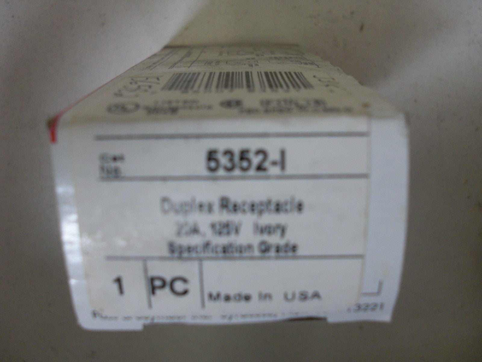 PASS & SEYMOUR LEGRAND 5352-I *NEW IN THE BOX*