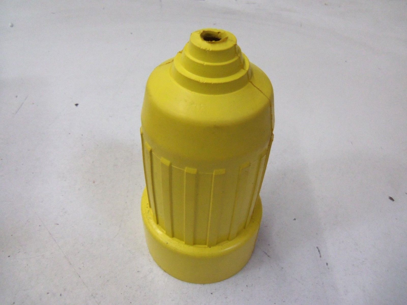 PASS & SEYMOUR LEGRAND CRL2030-RBC PROTECTIVE BOOT *NEW IN BOX*