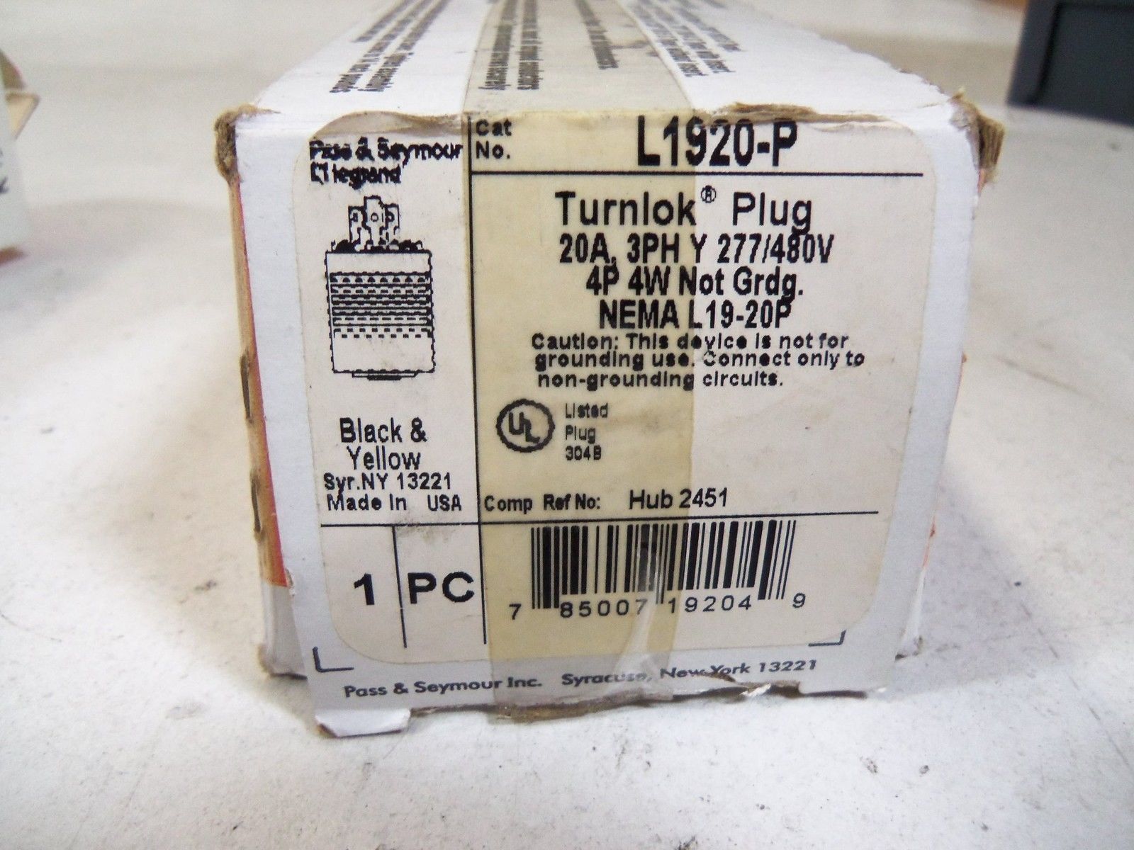 PASS & SEYMOUR LEGRAND L1920-P *NEW IN BOX*