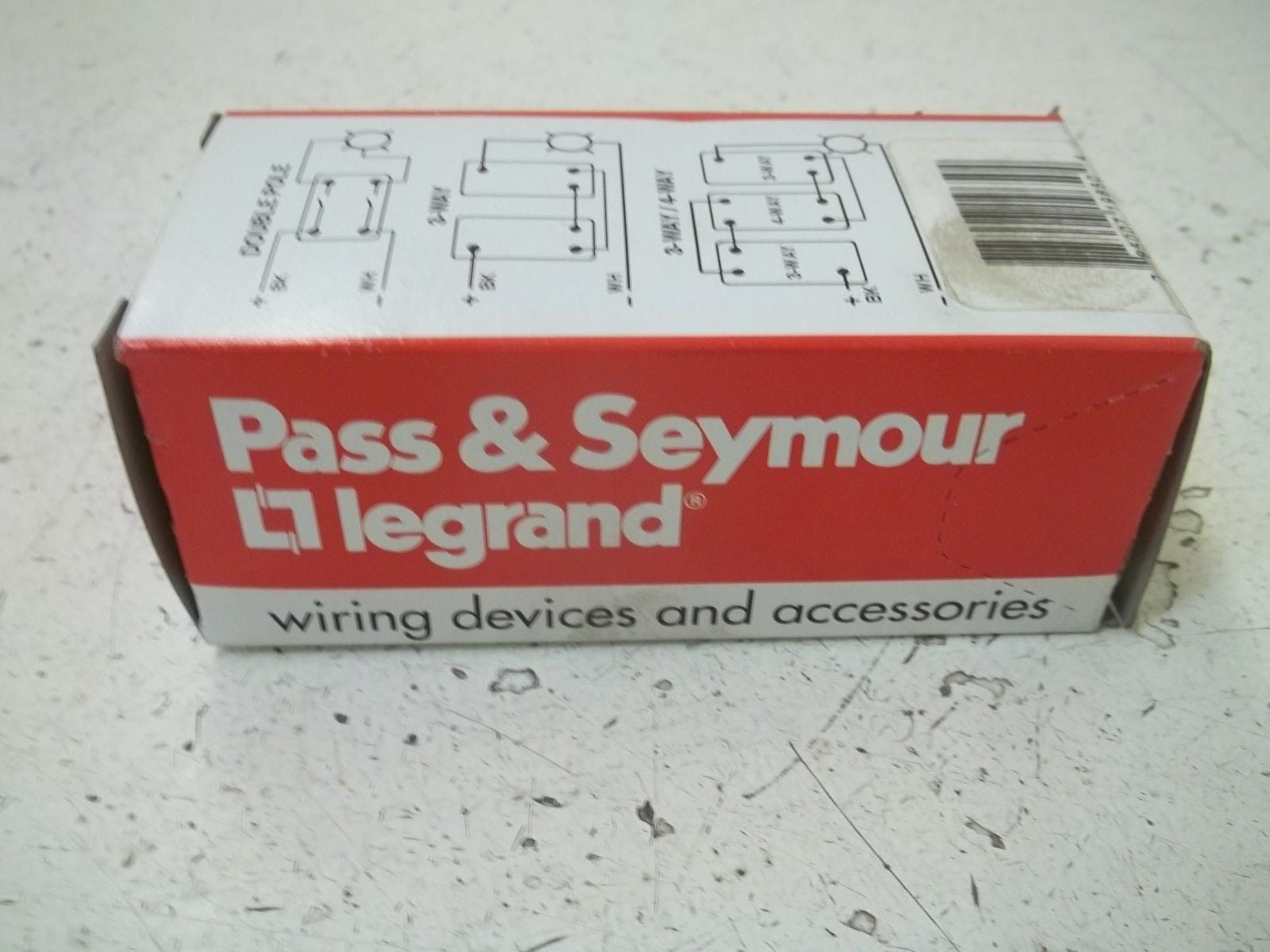 PASS & SEYMOUR PS15AC1 SINGLE POLE SWITCH *NEW IN BOX*