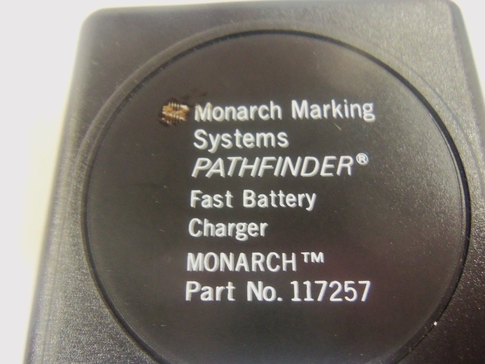 MONARCH PATHFINDER 117257 FAST BATTERY CHARGER *NEW NO BOX*