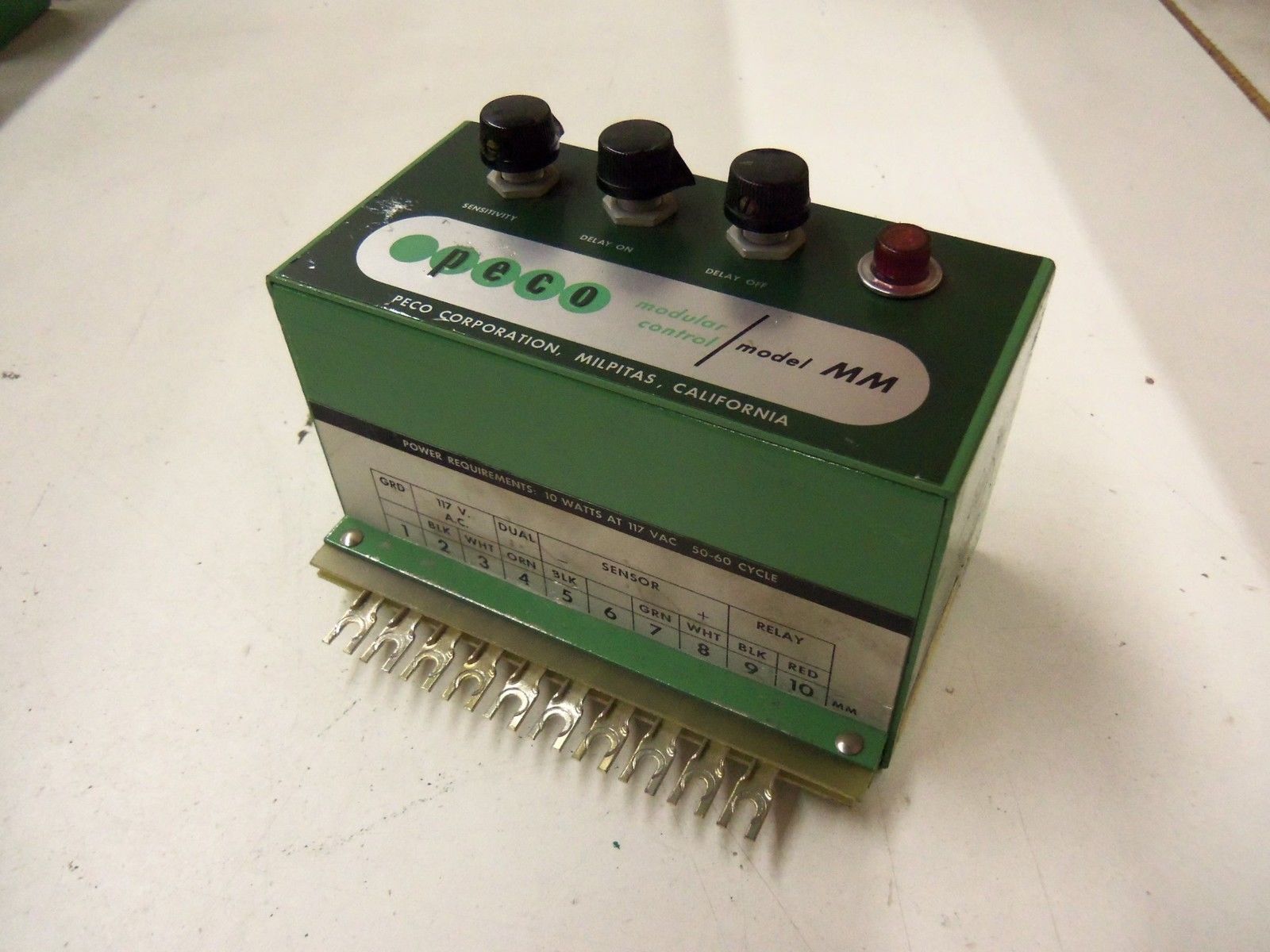 PECO MODULAR CONTROL MODEL MM C-3006-872 *USED*