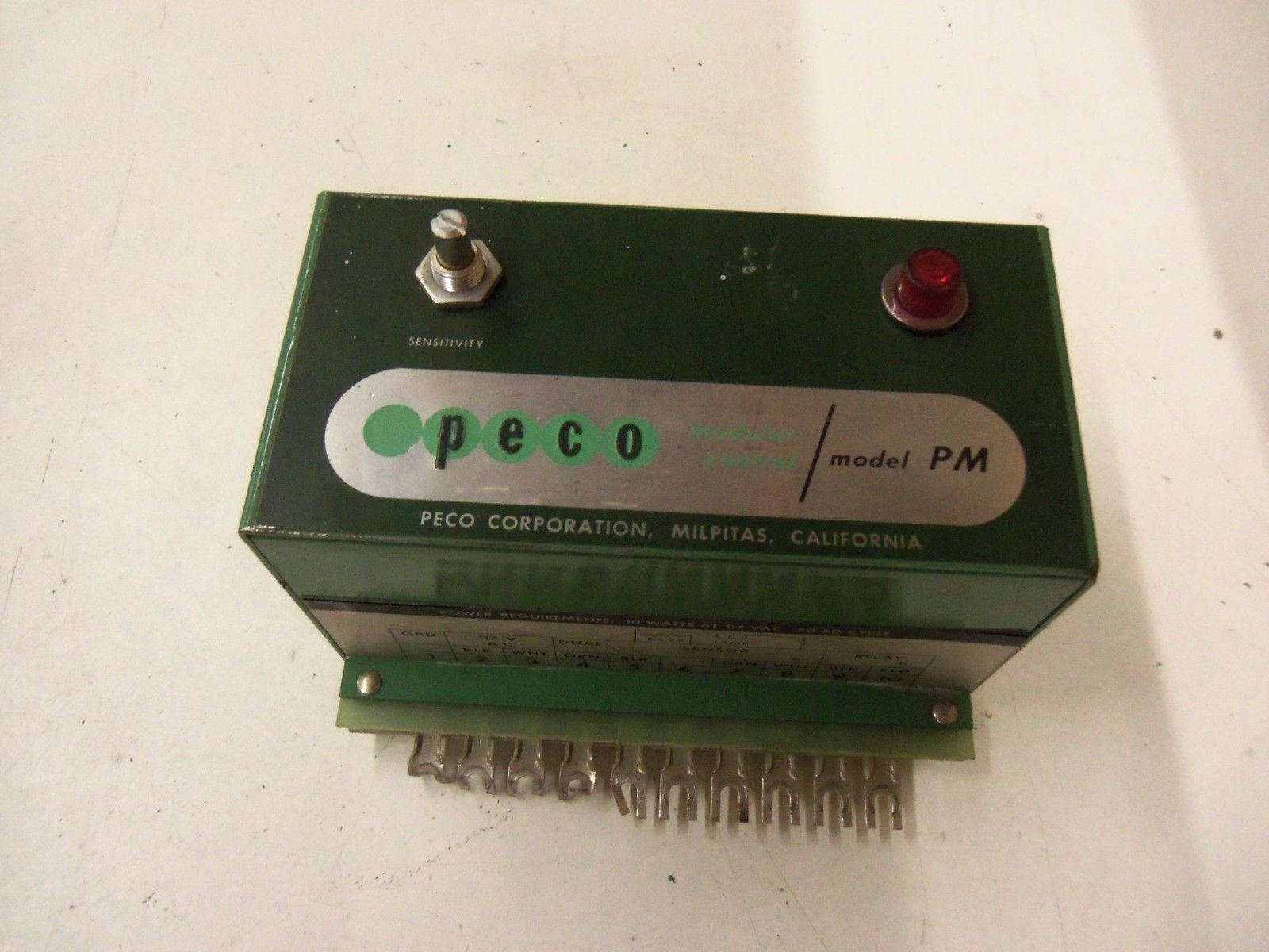 PECO MODULAR CONTROL MODEL PM C-3007-255 *USED*