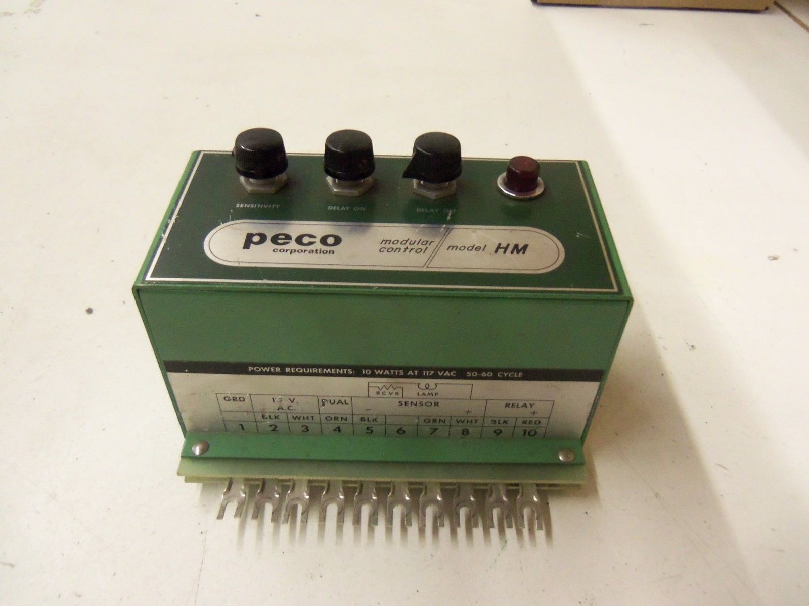 PECO MODULAR CONTROL MODEL HM C-3005-660 *USED*