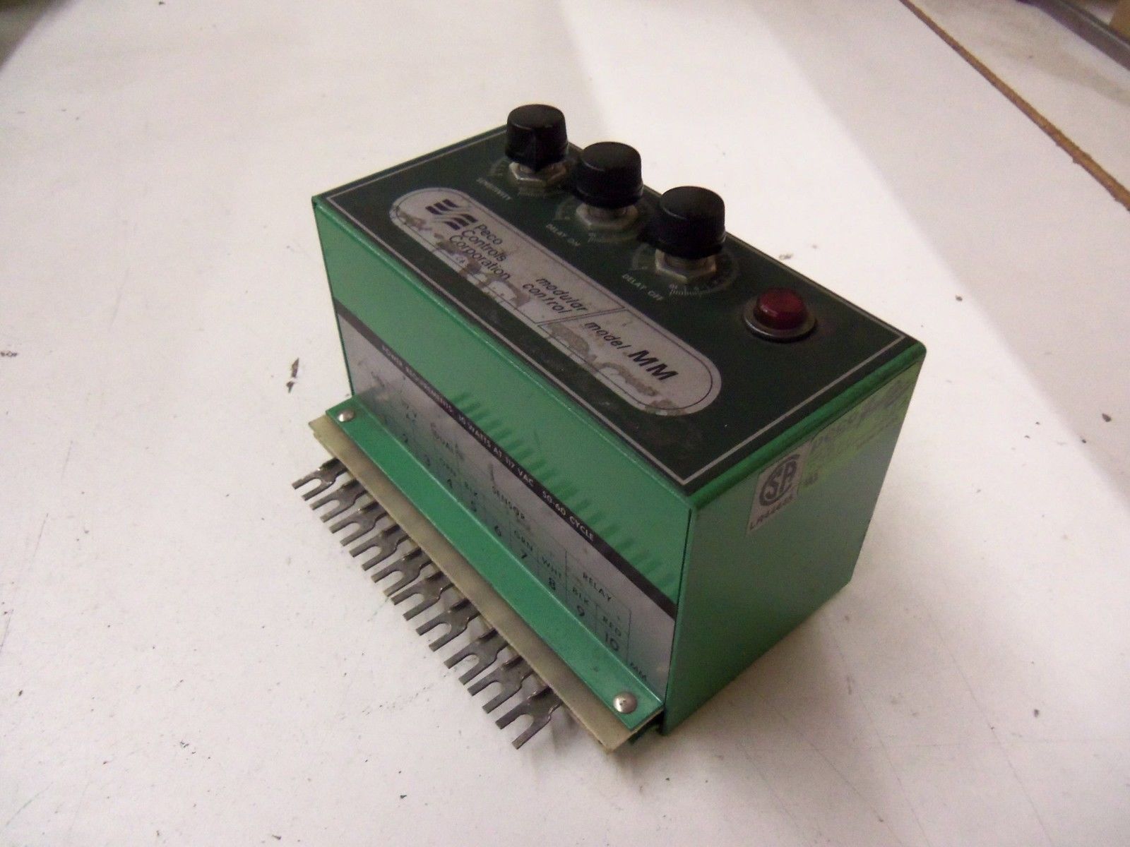 PECO MODULAR CONTROL MODEL MM C3006-7907 *USED*