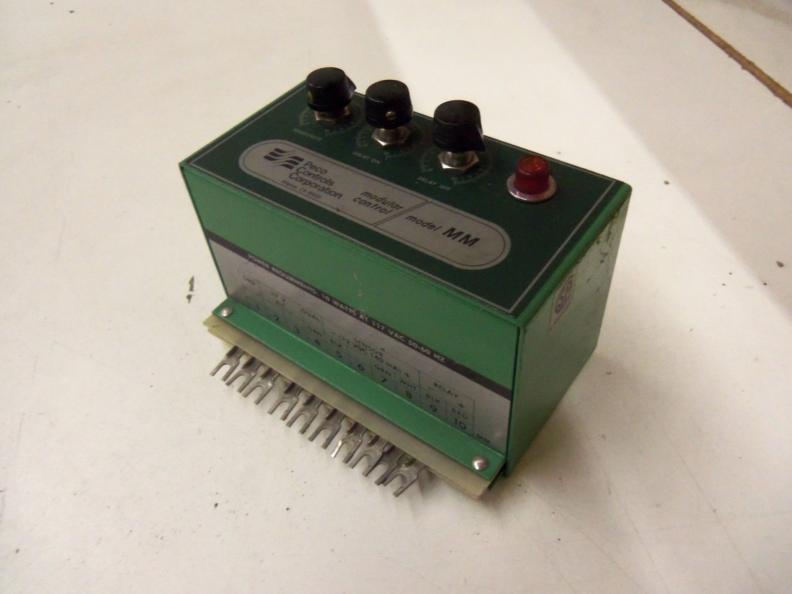 PECO MODULAR CONTROL MODEL MM C-3006-247 *USED*