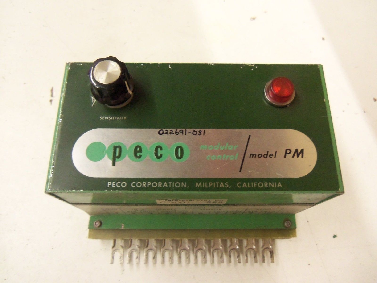 PECO MODULAR CONTROL MODEL PM C-3007-590 *USED*