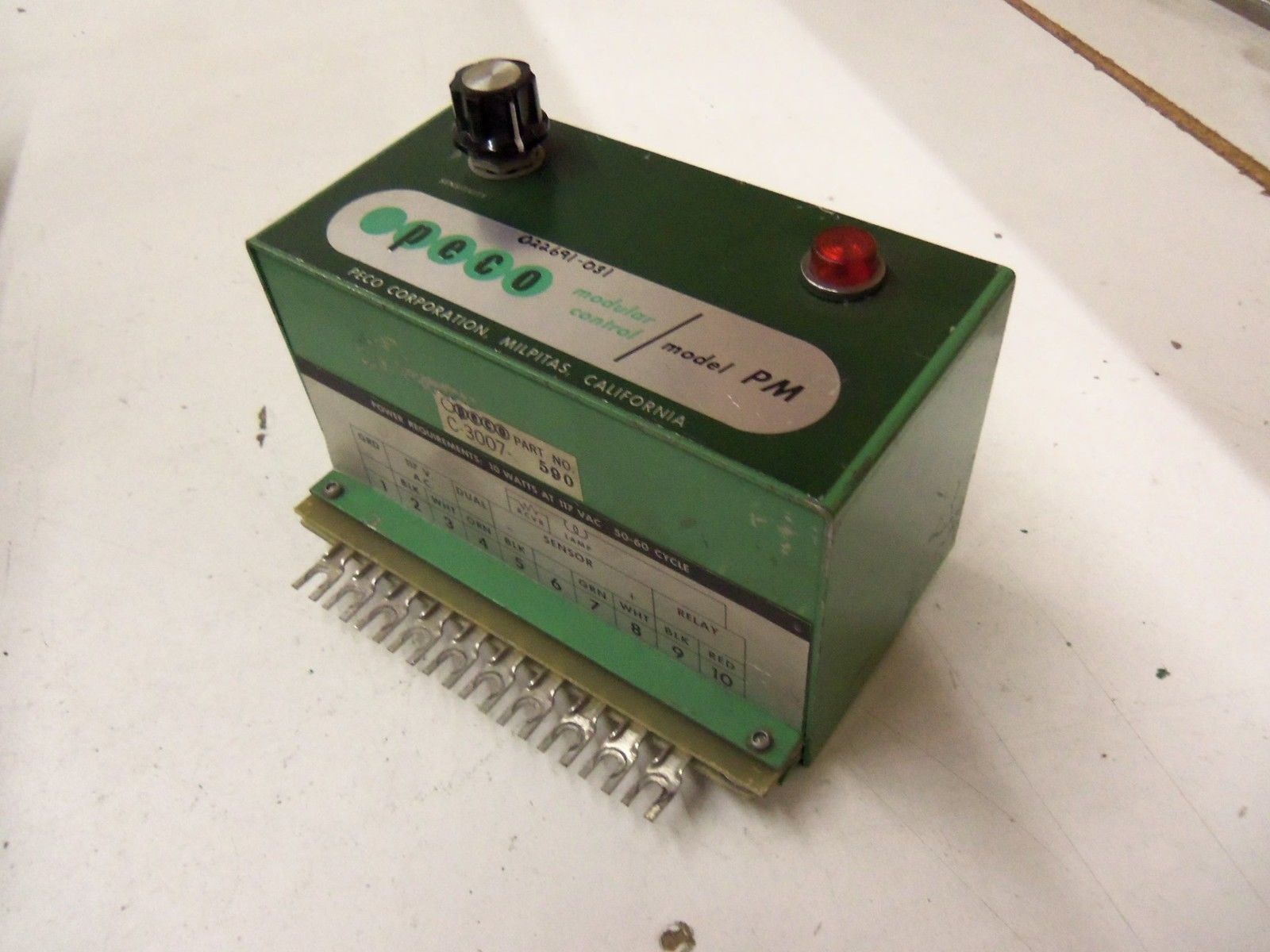 PECO MODULAR CONTROL MODEL PM C-3007-590 *USED*