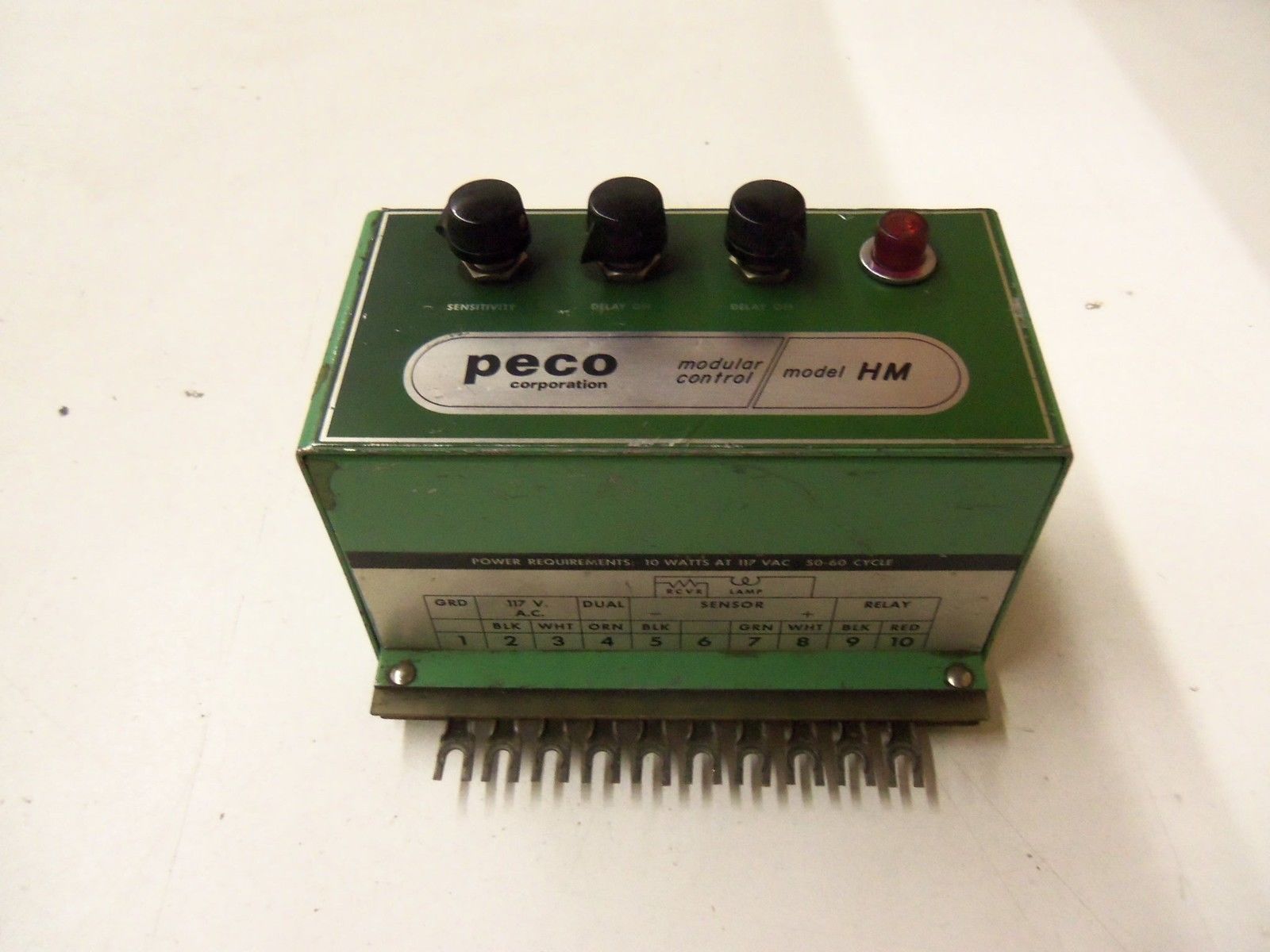 PECO MODULAR CONTROL MODEL HM C-3005-442 *USED*