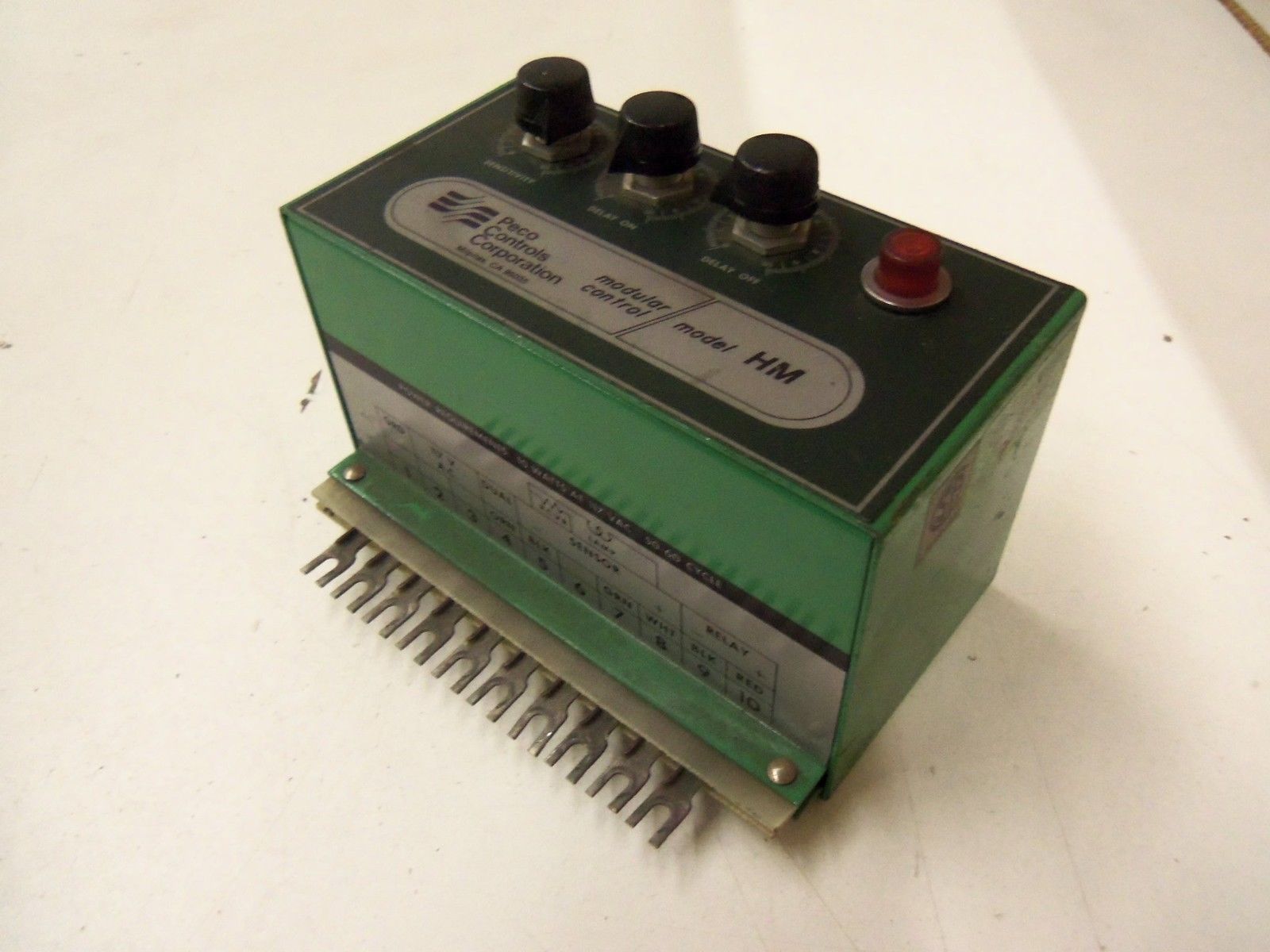 PECO MODULAR CONTROL MODEL HM C3005-6952 *USED*
