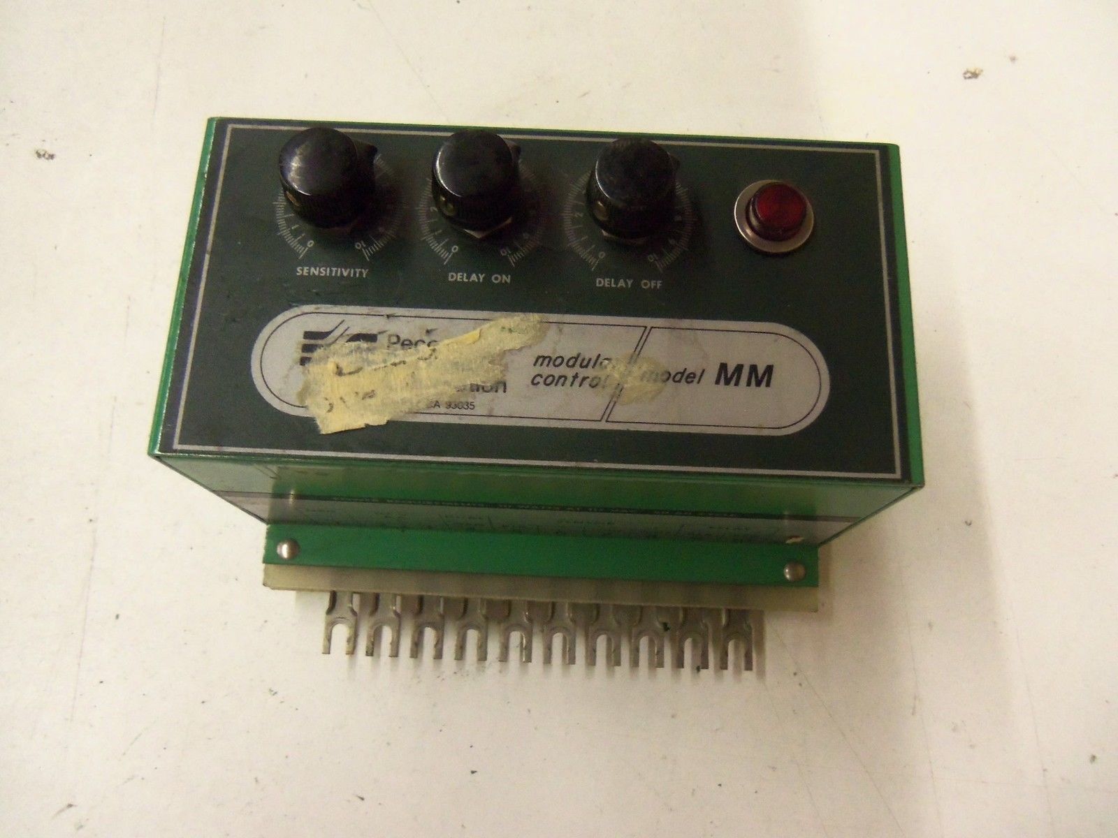 PECO MODULAR CONTROL MODEL MM C3006-3000 *USED*