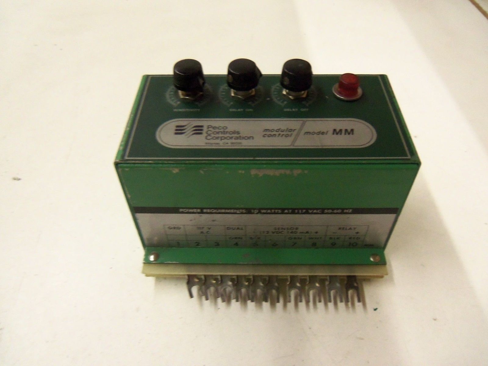 PECO MODULAR CONTROL MODEL MM C3006-0402 *USED*