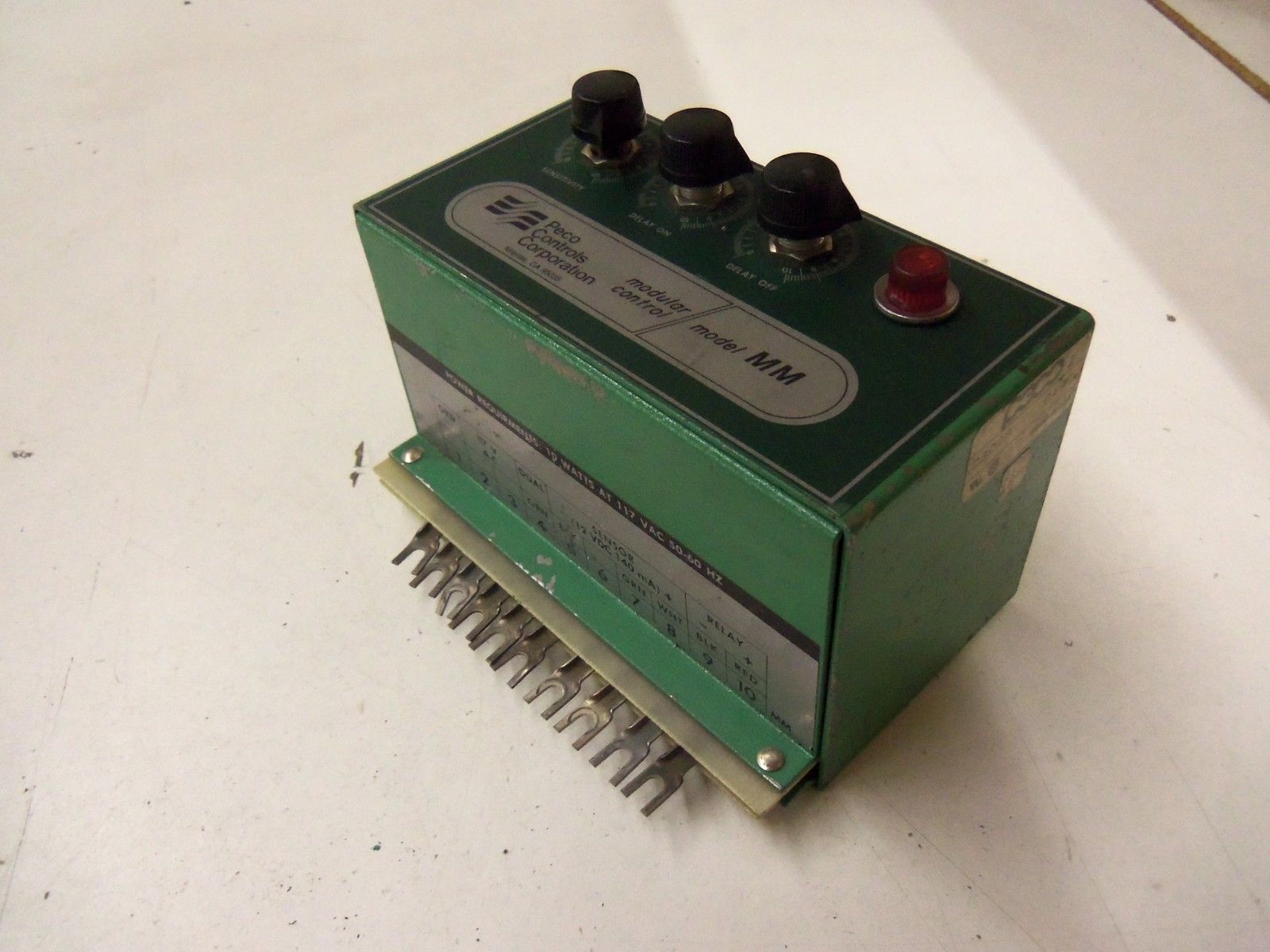 PECO MODULAR CONTROL MODEL MM C3006-0402 *USED*