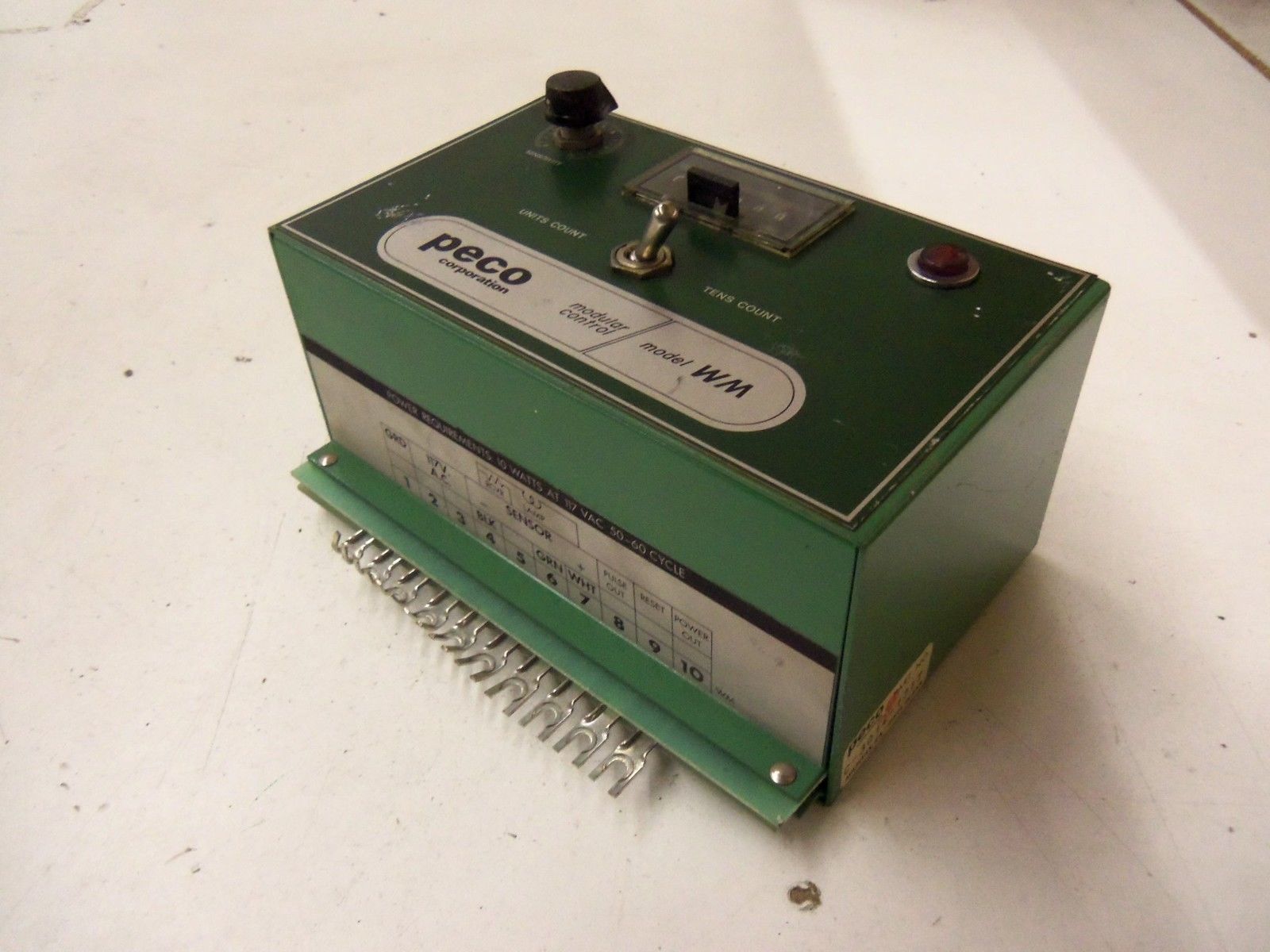 PECO MODULAR CONTROL MODEL WM C-3014-1717 *USED*