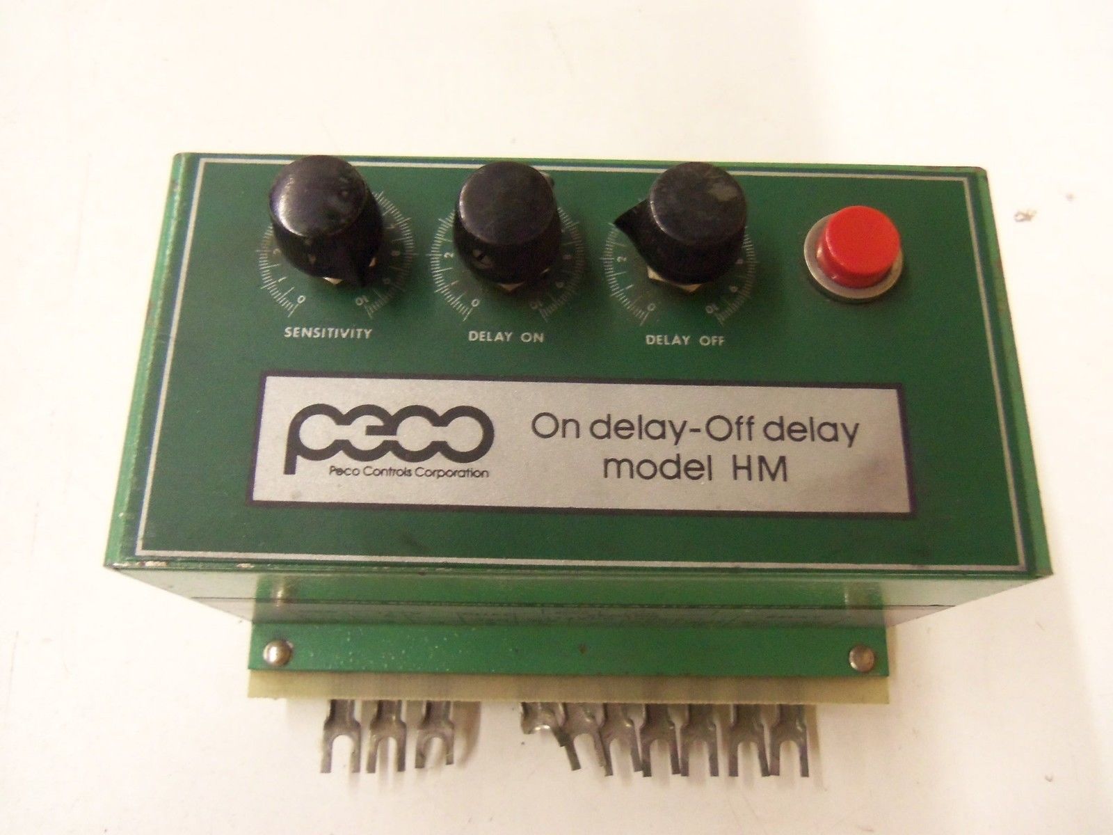 PECO ON DELAY-OFF DELAY MODEL HM C3005-0401 *USED*