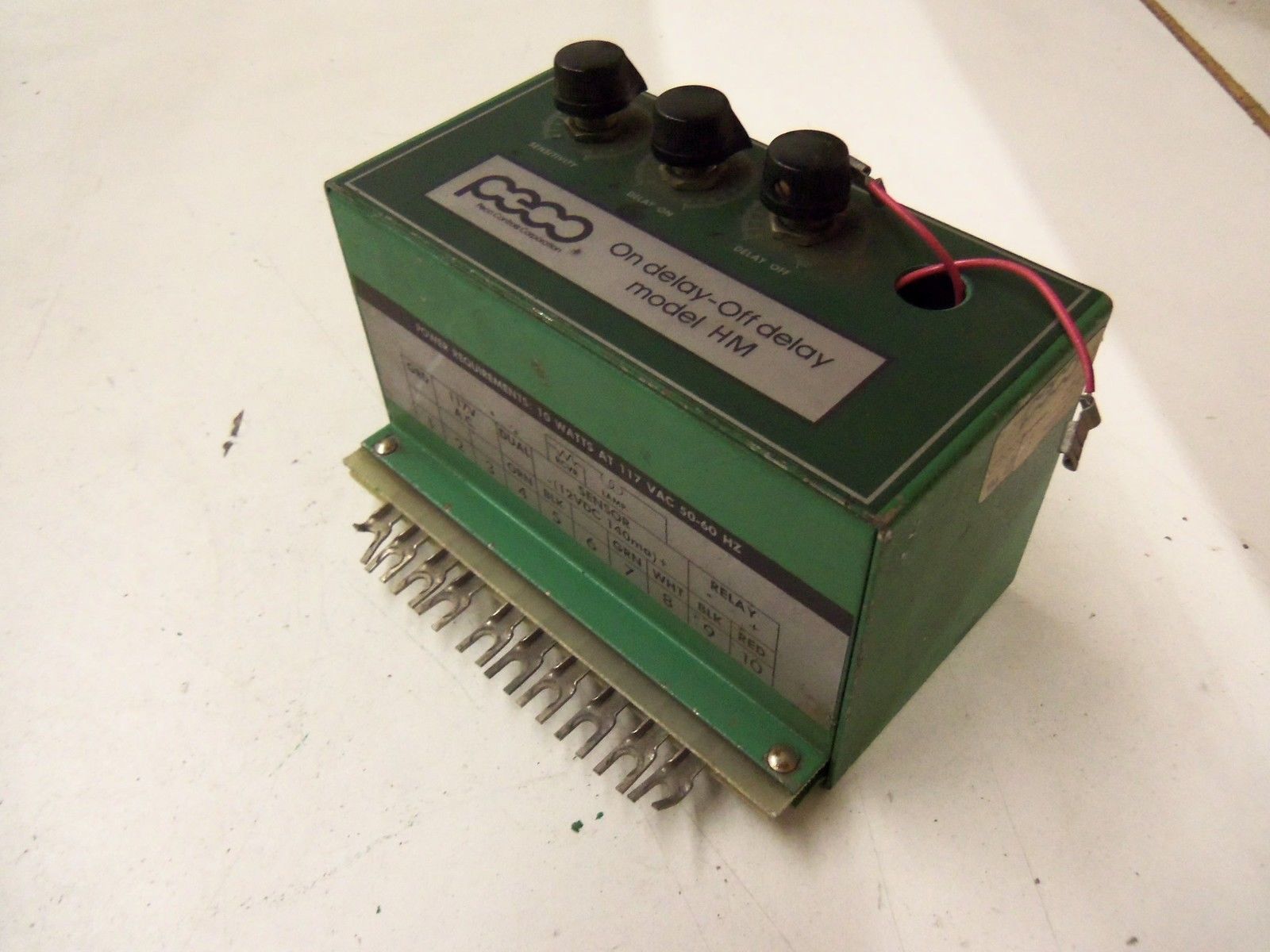 PECO ON DELAY- OFF DELAY MODEL HM C3005-2746 *USED*